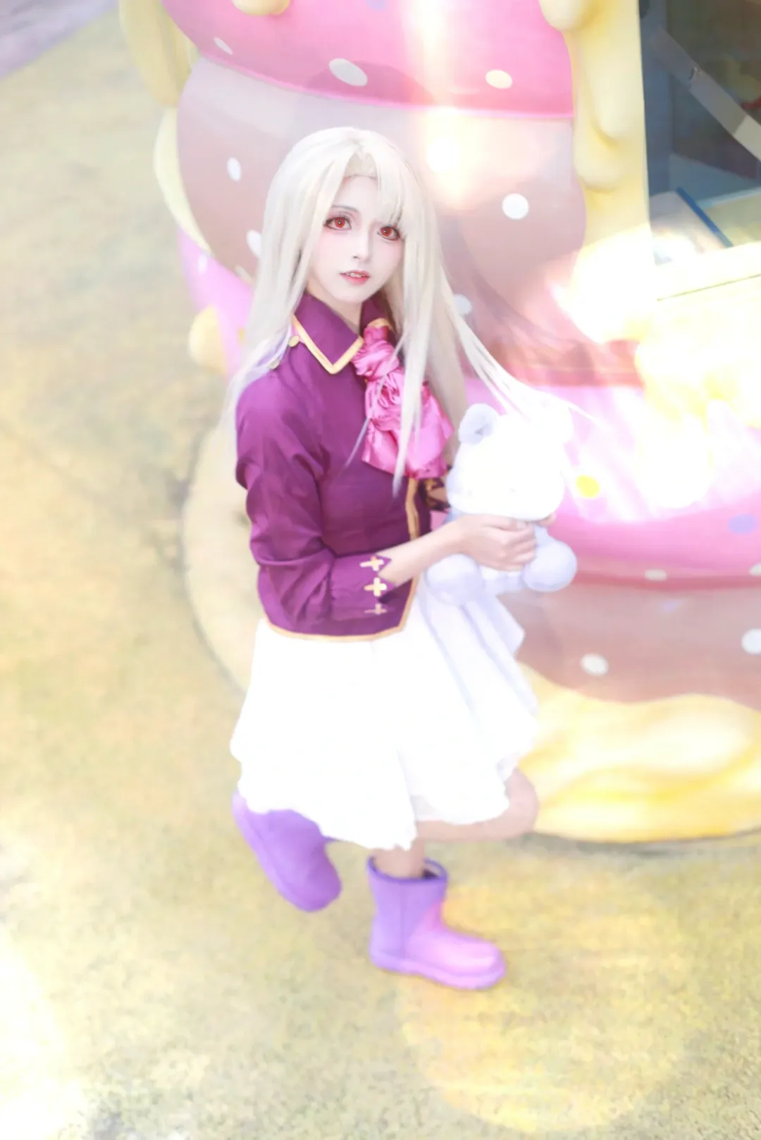 【伊莉雅爱因兹贝伦cos】Fate里的银发少女，粉色波点的梦幻时刻 - 第 1 张