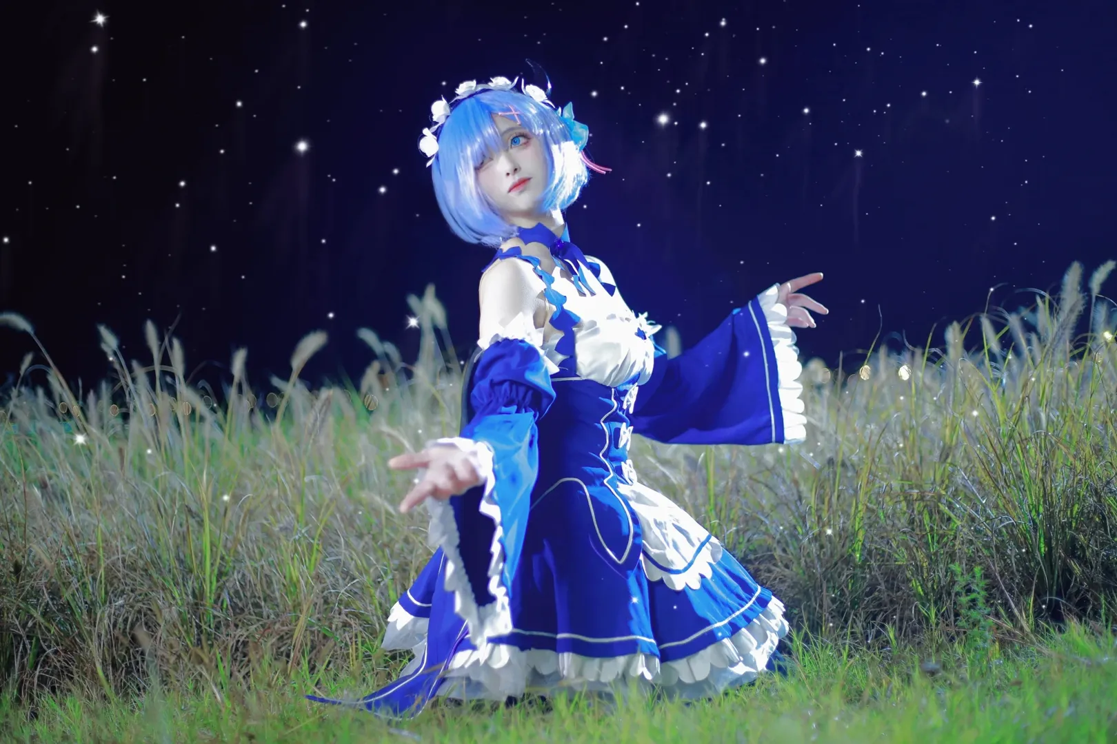 【蕾姆cos】小恶魔主题的夜色草丛之旅 - 第 3 张