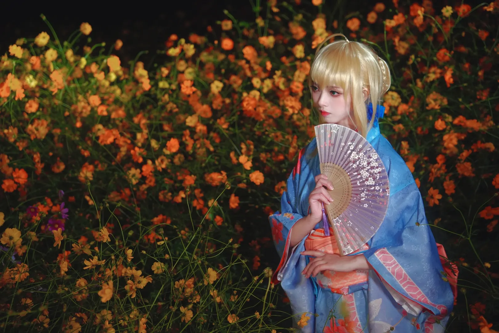 【阿尔托莉雅cos】深夜花海中的誓约之剑 - 第 4 张