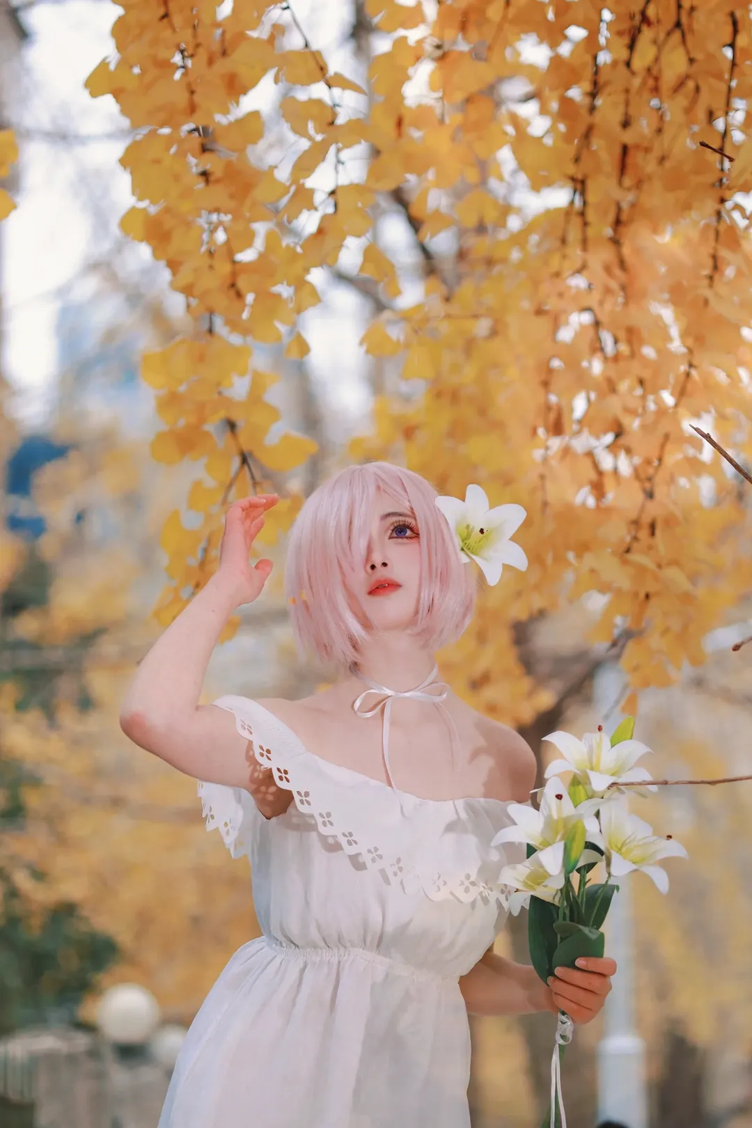 【玛修cos】Fate秋日银杏下的守护 - 第 1 张