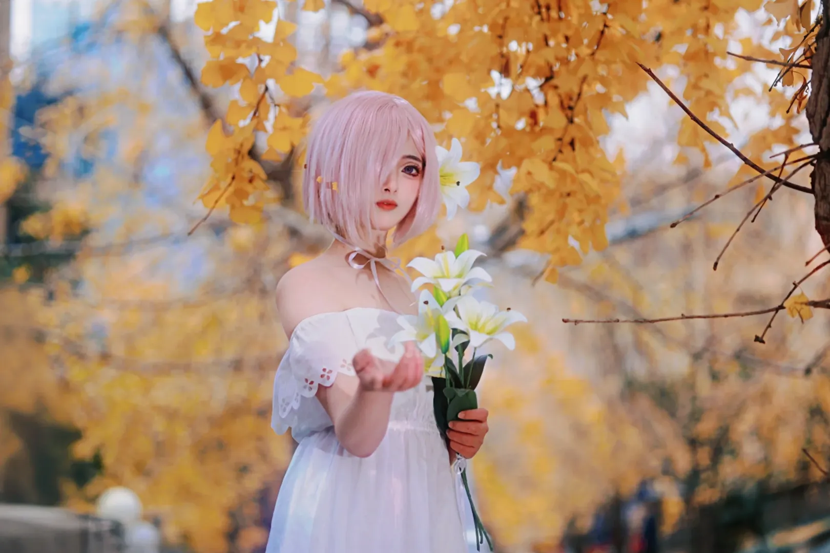 【玛修cos】Fate秋日银杏下的守护 - 第 3 张