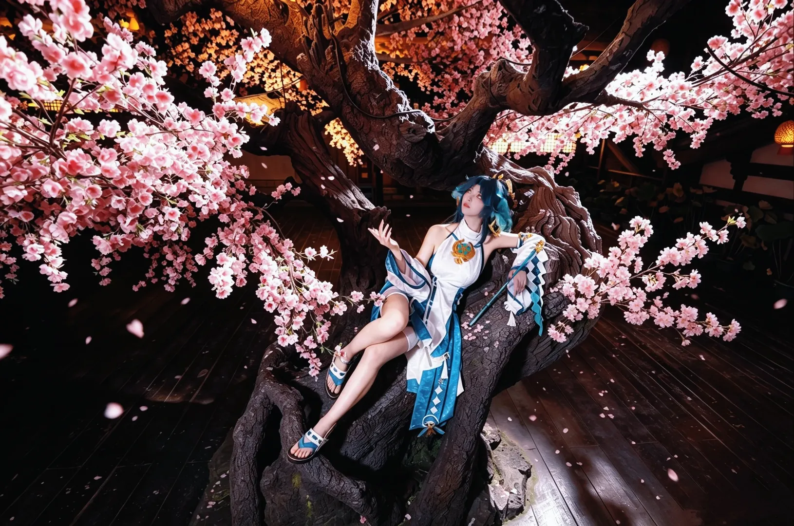 【八重魈子cos】原神长沙鱼王传樱花场景，古风写真记录