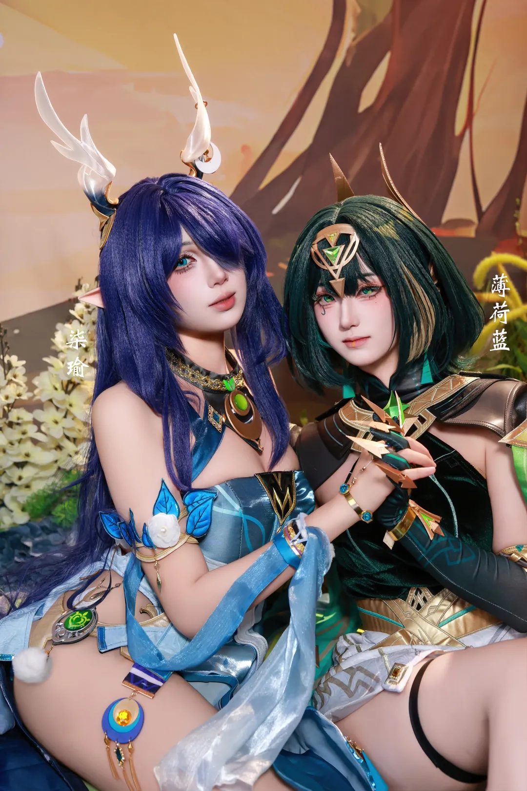 [Lauma cosplay & Nefer cosplay] Serene Moments in Genshin Impact: Whispers by the Ear, Heartbeats in Sync - Image 1