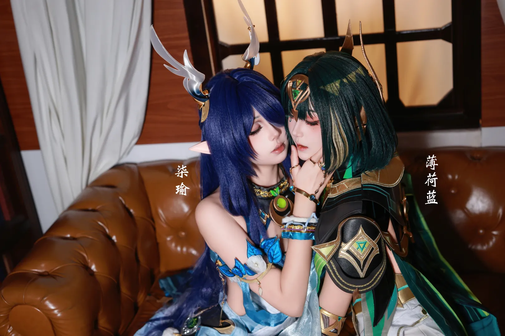 [Lauma cosplay & Nefer cosplay] Serene Moments in Genshin Impact: Whispers by the Ear, Heartbeats in Sync - Image 2