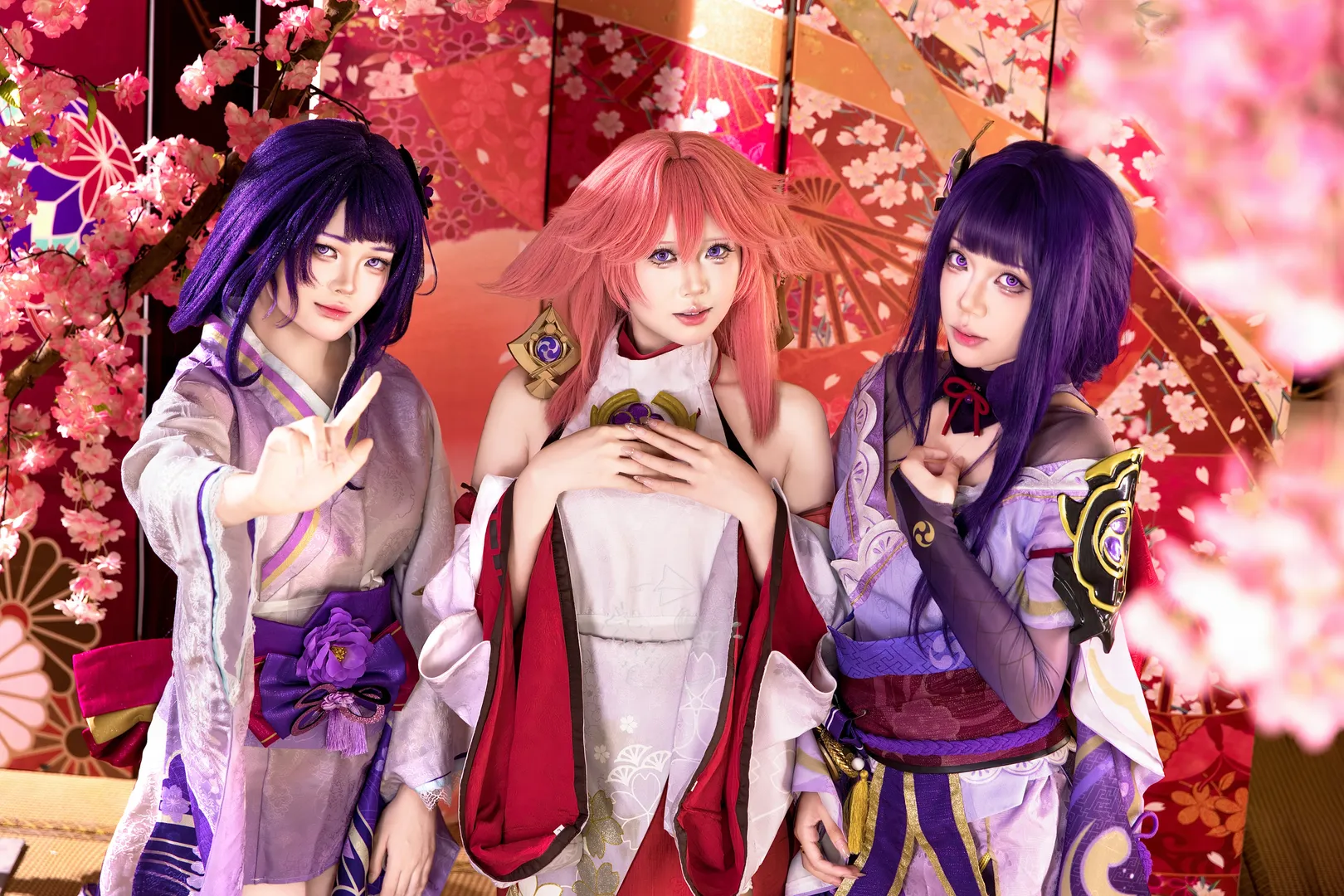 【八重神子cos】稻妻的樱花与雷光，一个慵懒而美好的午后 - 第 1 张