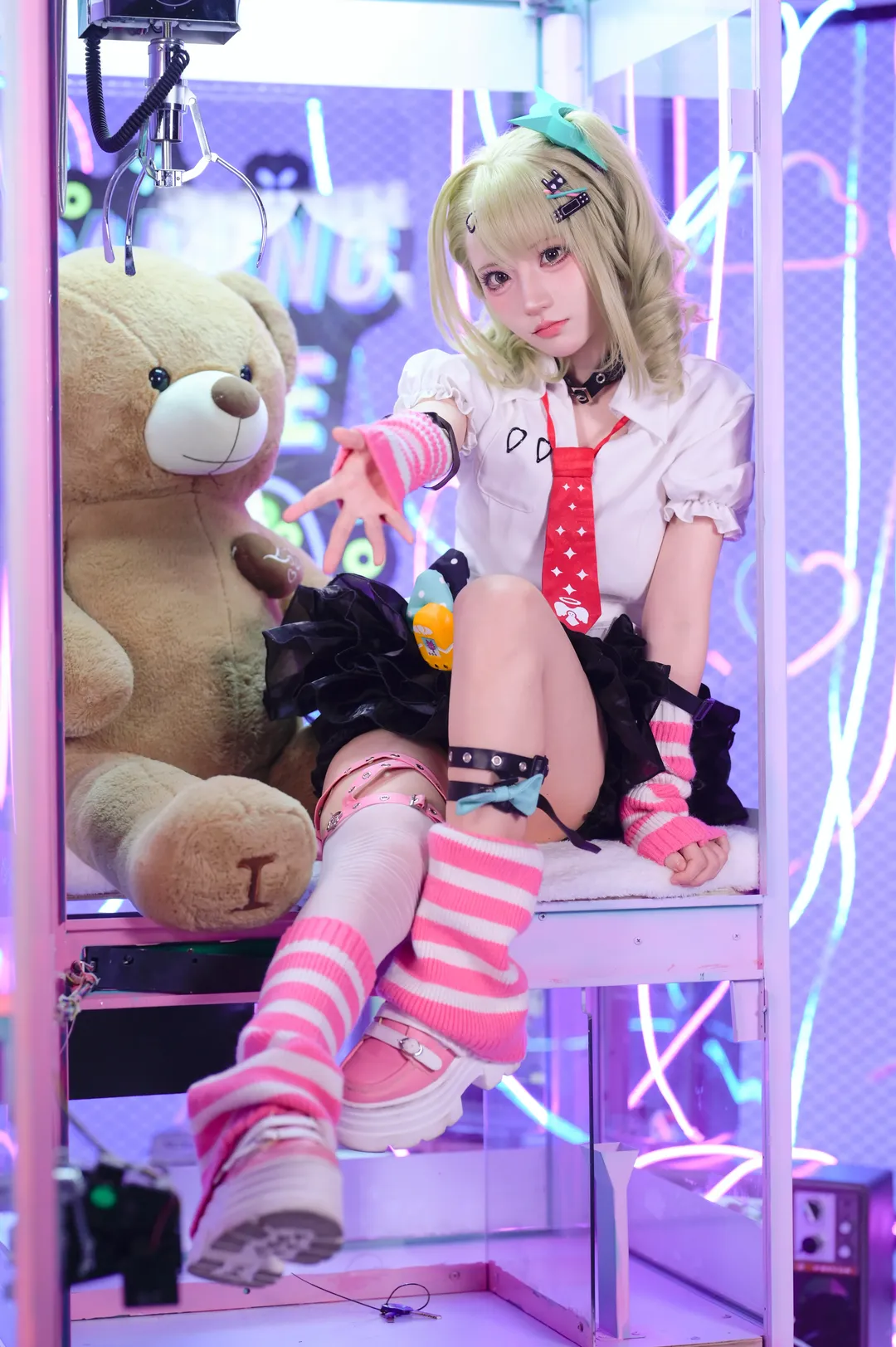 【千夏蕾咪cos】绝区零妄想天使，电玩城里的甜美与叛逆 - 第 3 张