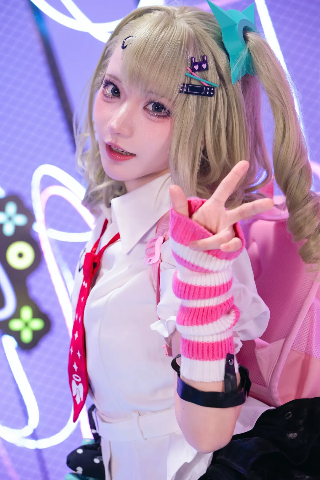 【千夏 コスプレ】ゼンレスゾーンゼロ 妄想エンジェルの被害者担当、今日のとびきりキュートな小悪魔 - 10 枚目