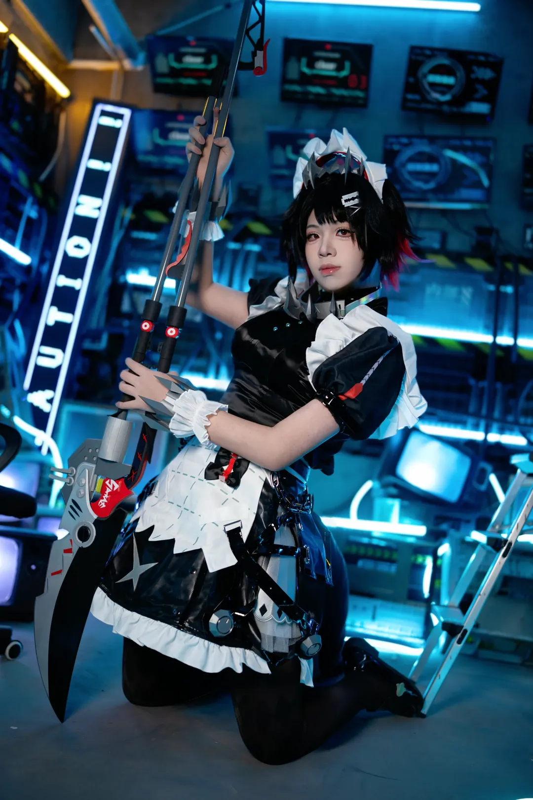 [Ellen Joe cosplay] The Fiercest Head Maid in Zenless Zone Zero: Where Scythe and Desserts Coexist - Image 1