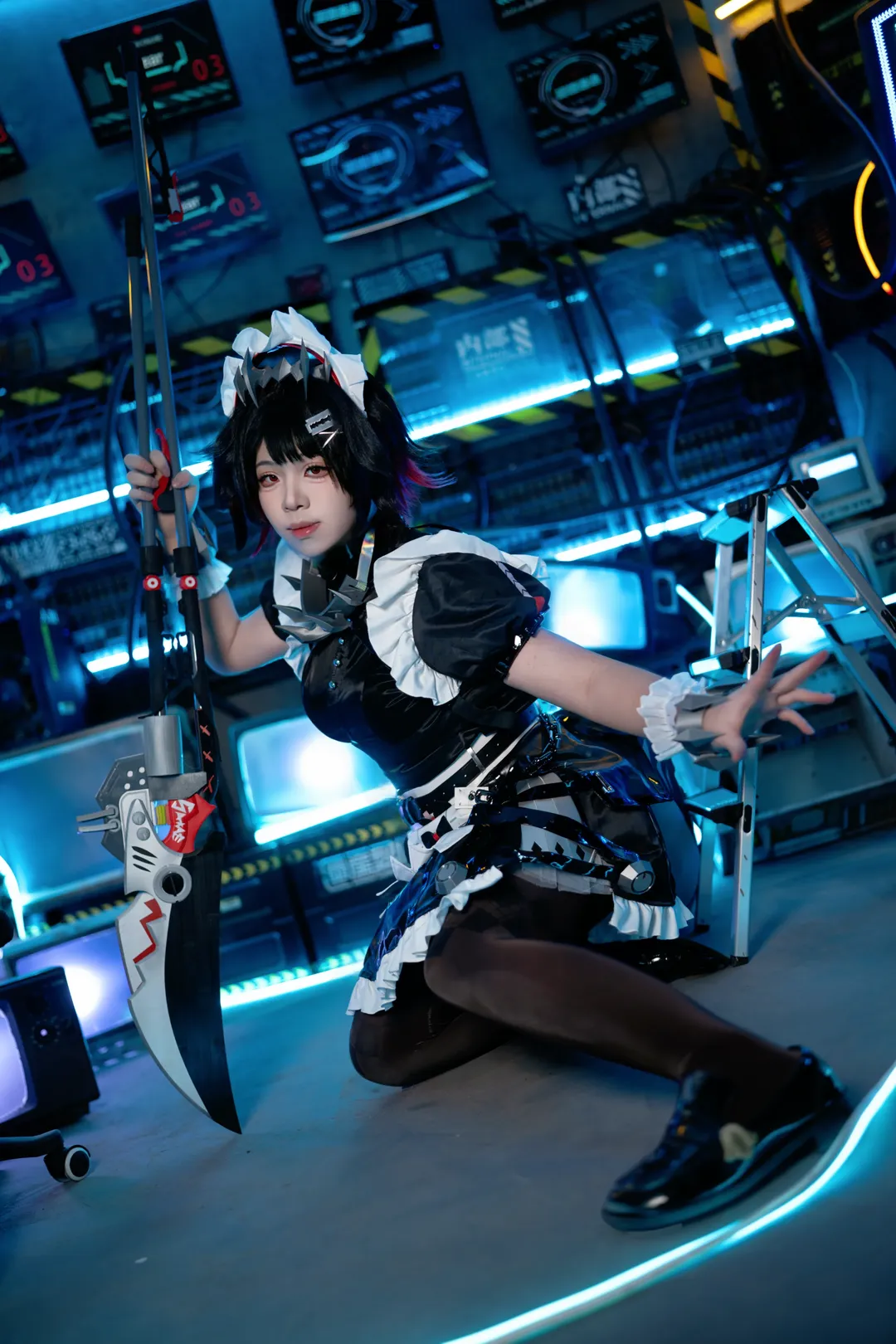 [Ellen Joe cosplay] The Fiercest Head Maid in Zenless Zone Zero: Where Scythe and Desserts Coexist - Image 2