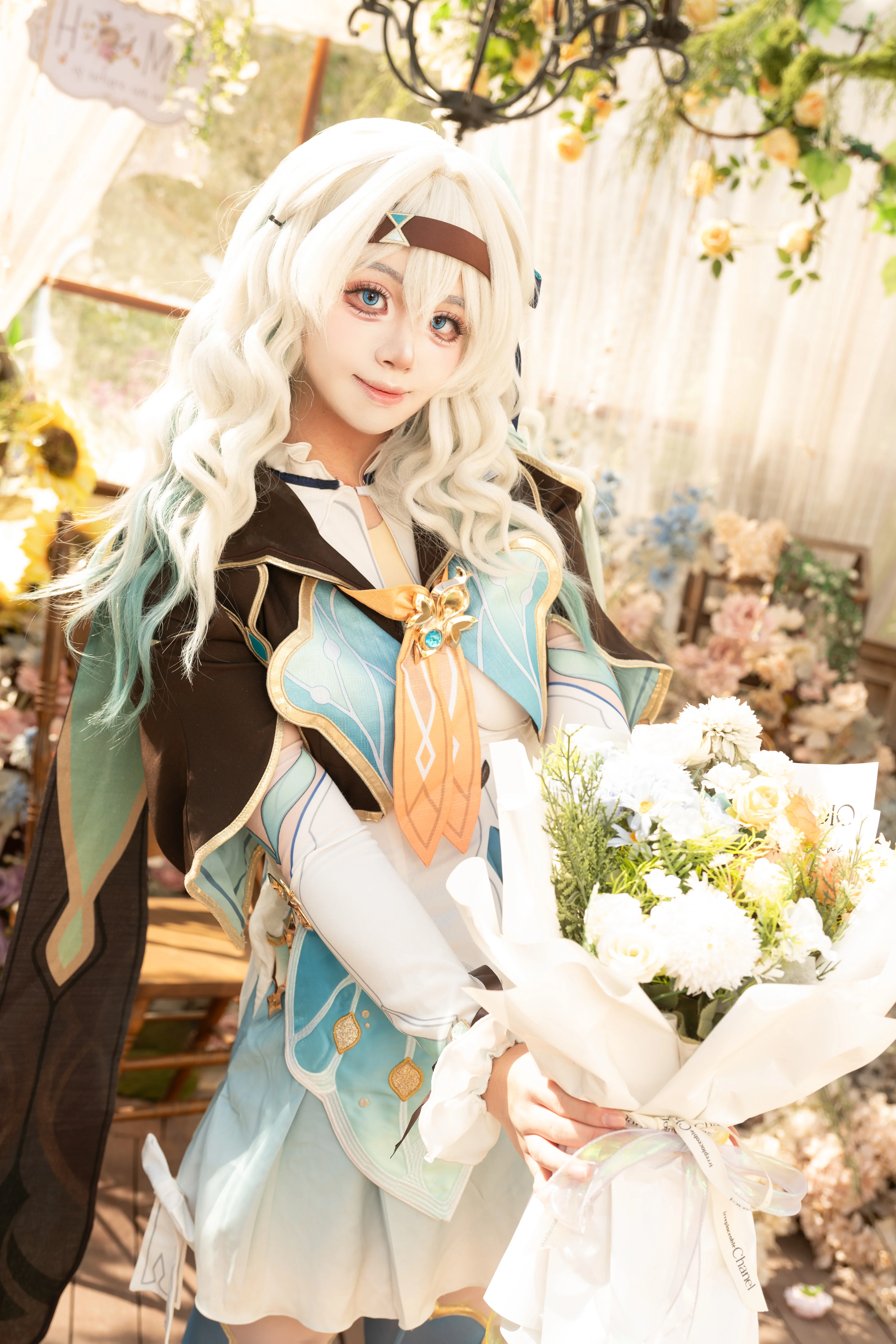 【流萤cos】崩坏星穹铁道，步入光影花园的静谧时刻 - 第 1 张
