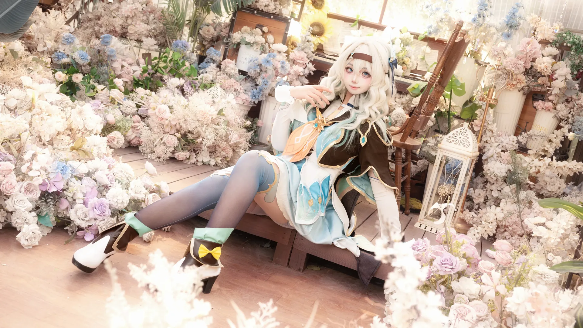 【流萤cos】崩坏星穹铁道的少女，于花海中重现梦幻 - 第 1 张