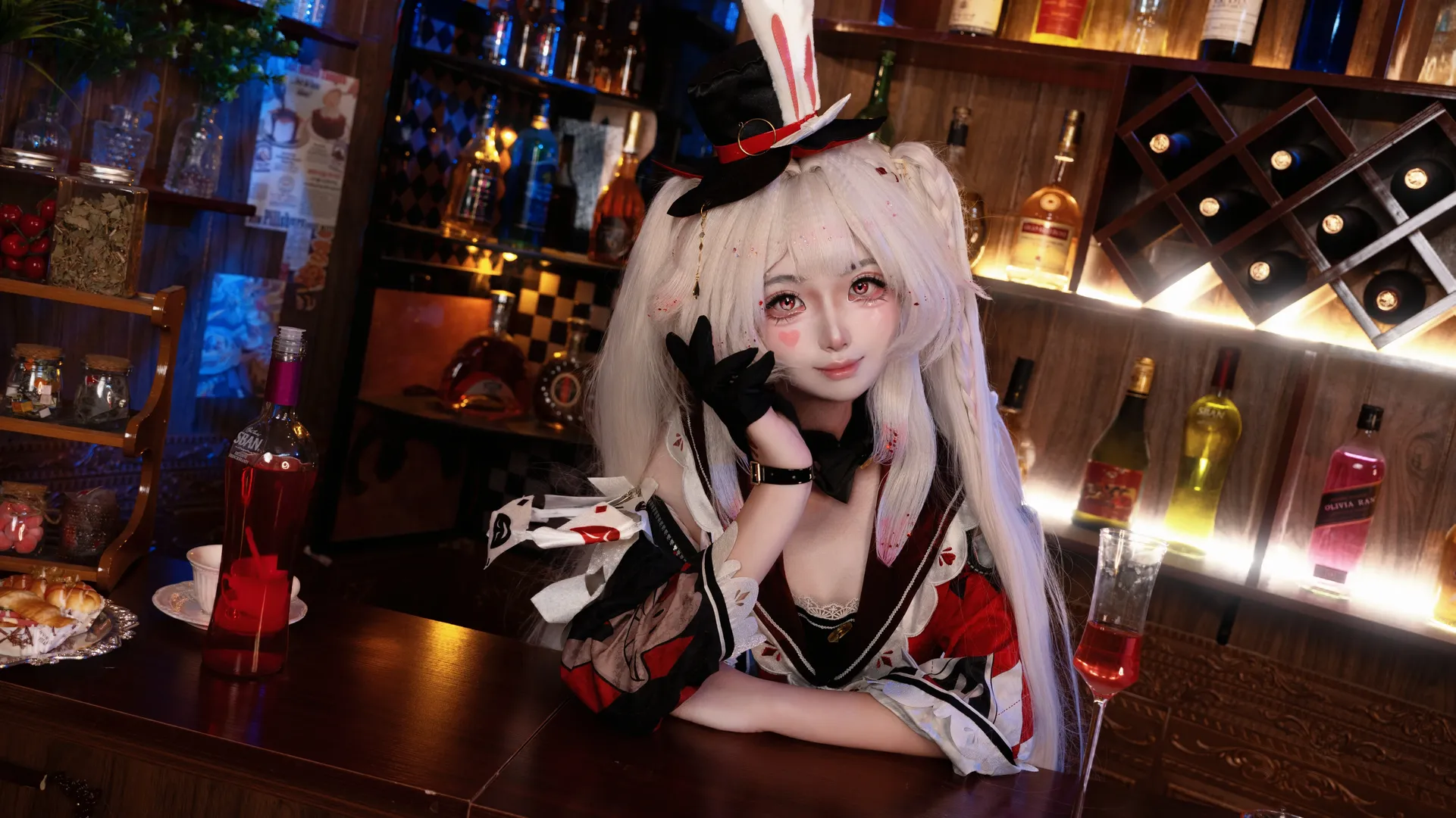 【火花cos】崩坏星穹铁道火花吧台夜影 - 第 1 张