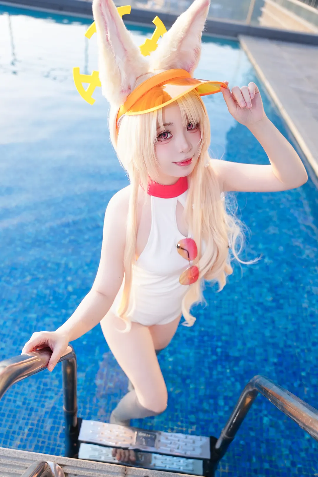 【百合园圣娅cos】碧蓝档案中的夏日泳装造型