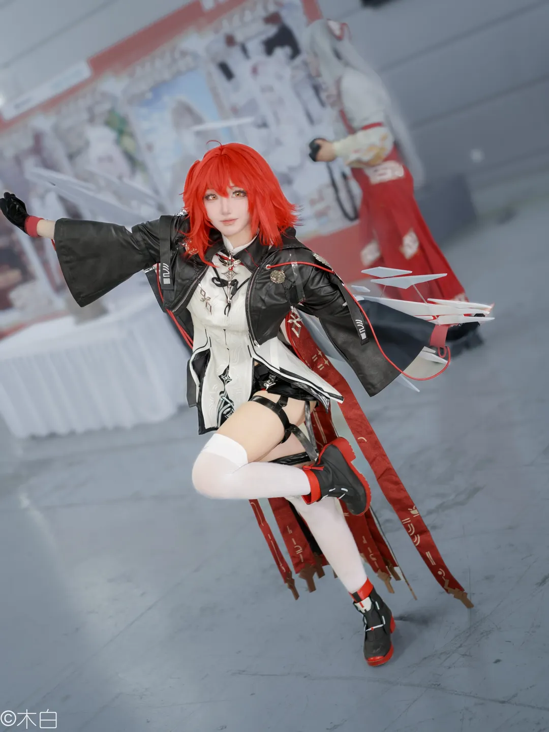 【新约能天使cos】明日方舟红发战术少女的漫展返图