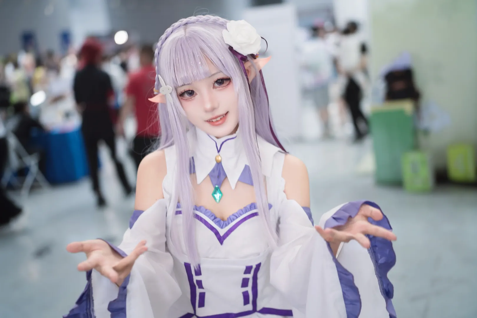 【爱蜜莉雅cos】凌驾于喧嚣之上的空灵与治愈