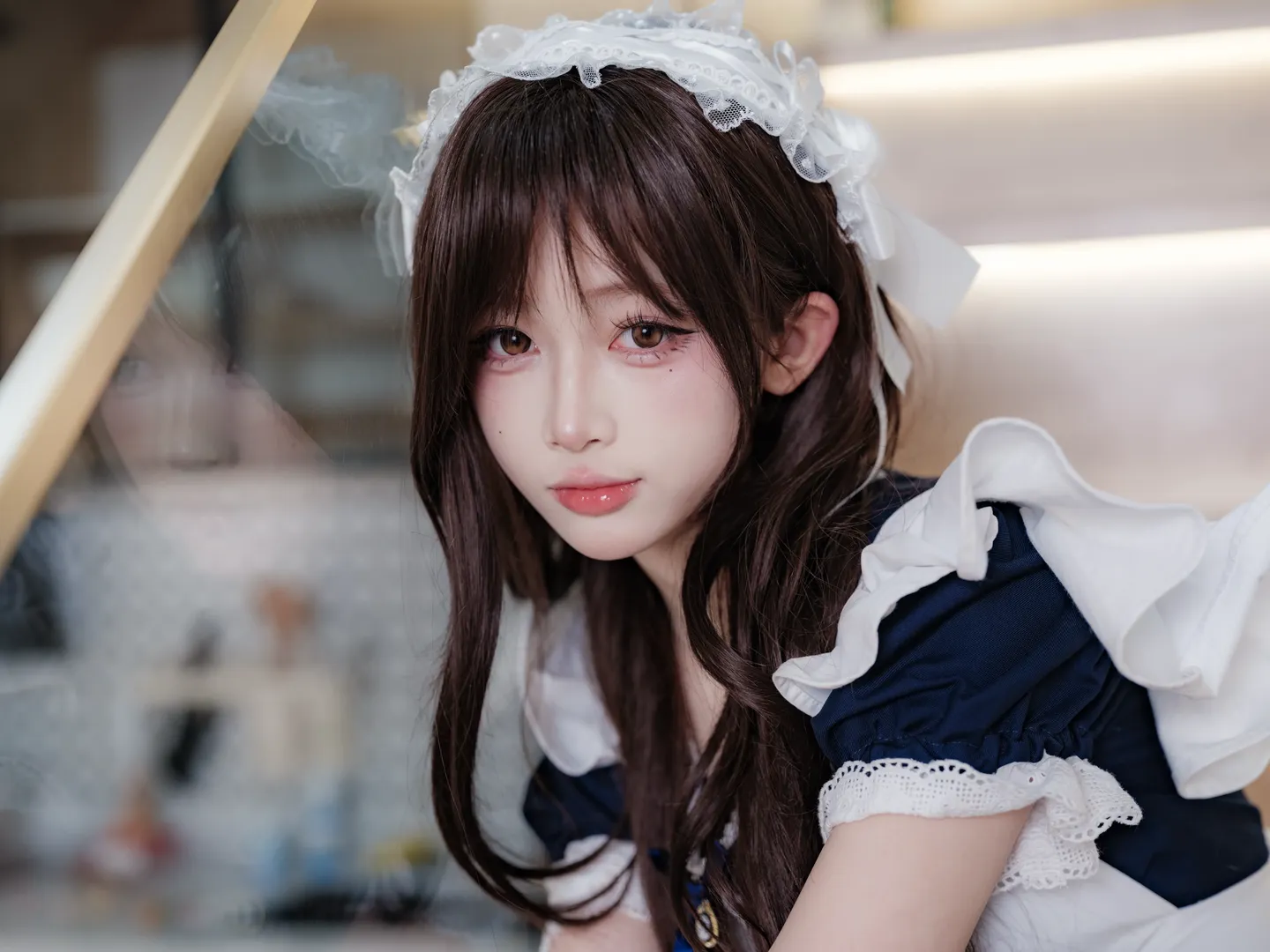 居家楼梯间的女仆日常氛围感记录 - 第 2 张