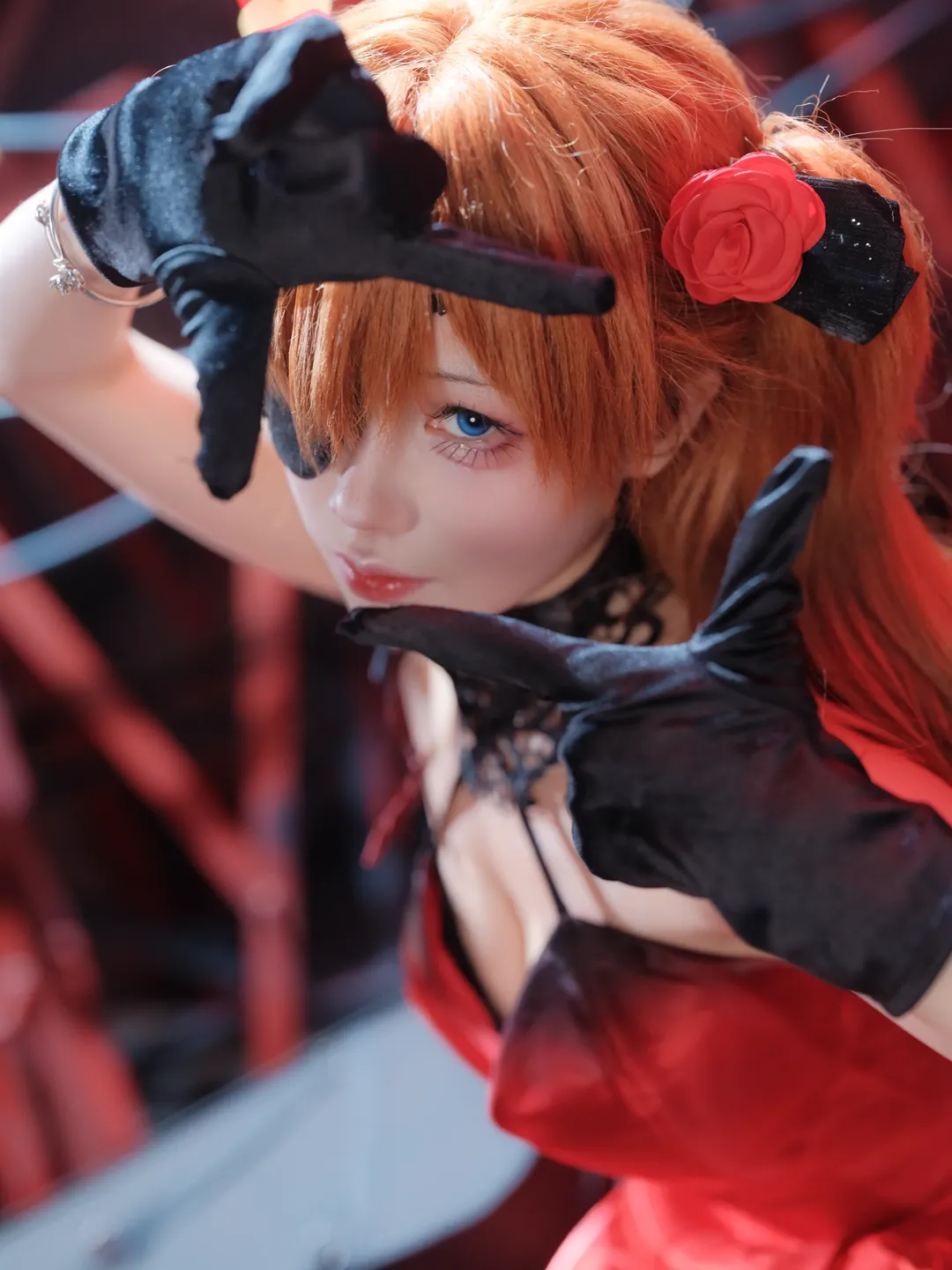 【明日香cos】红色钢架与黑色线缆中的工业风变奏 - 第 1 张