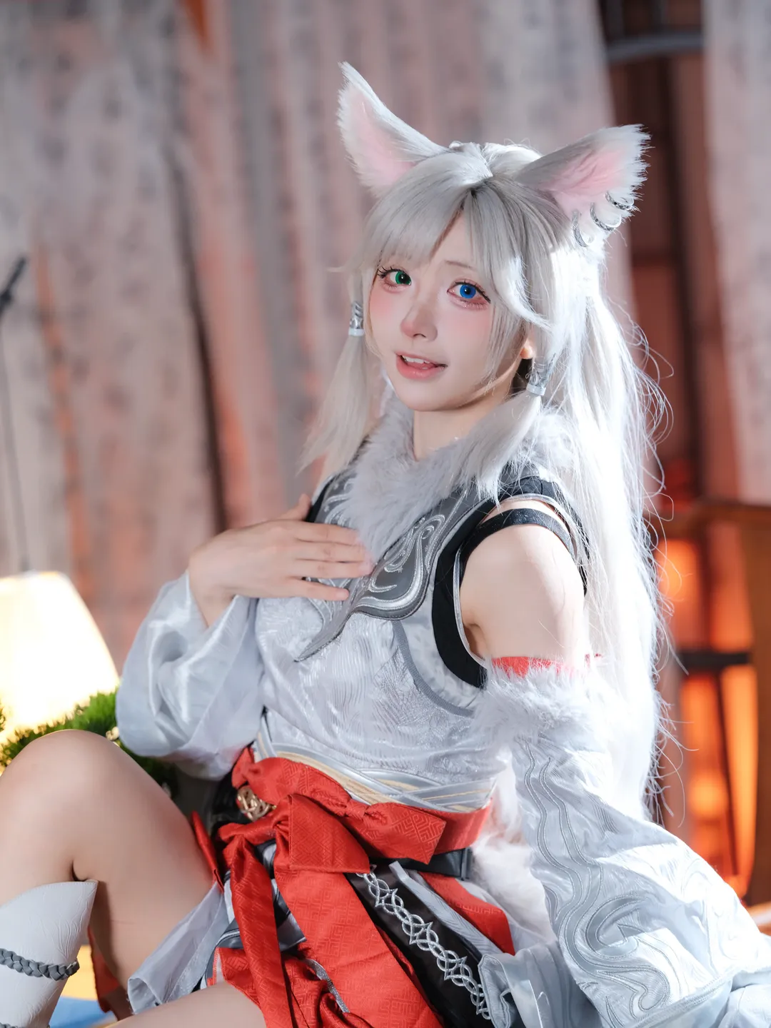 【银月cos】凡人修仙传里的小狼女 - 第 2 张