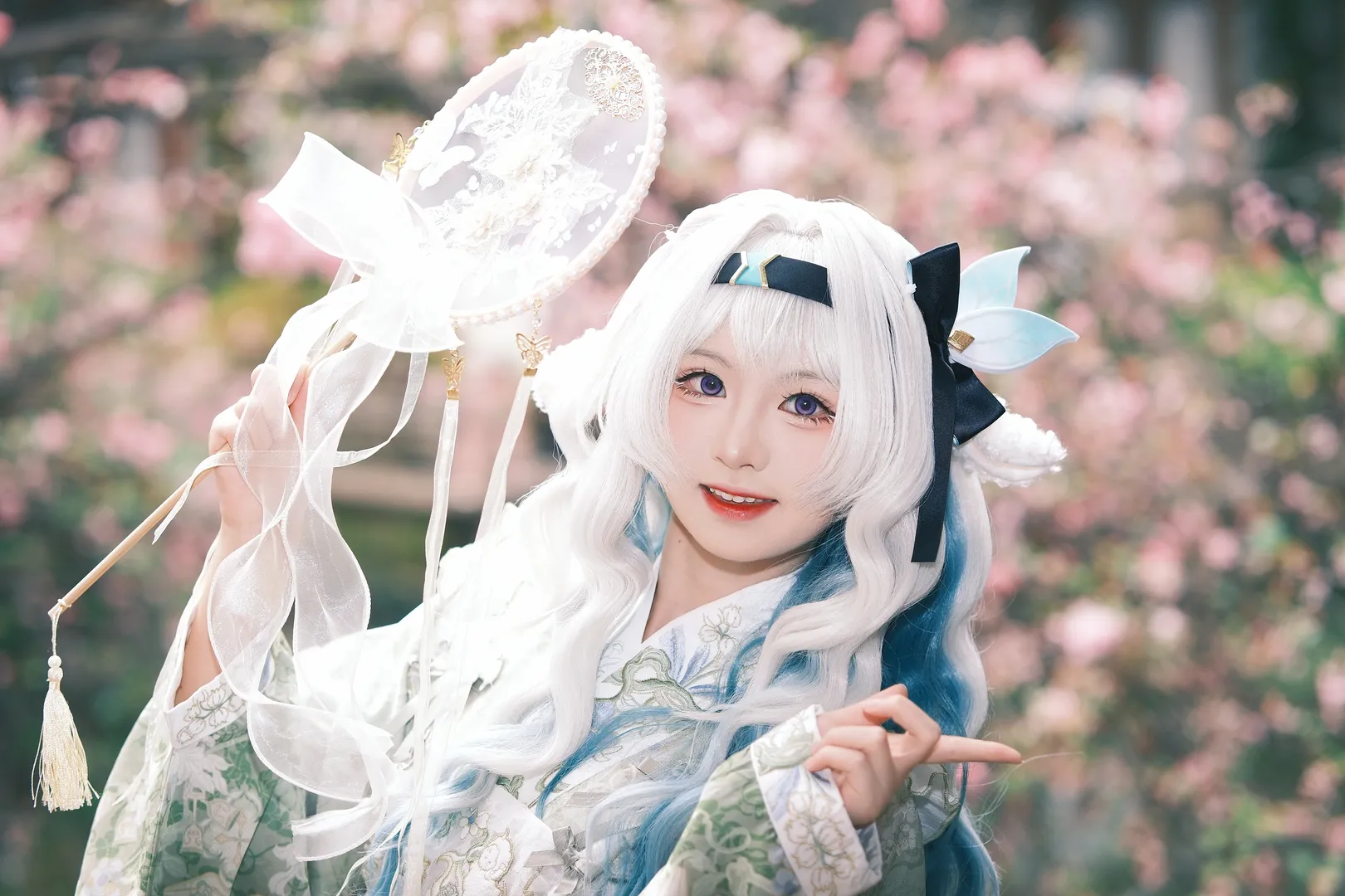 【流萤cos】崩坏星穹铁道，春日私设里的流光幻影