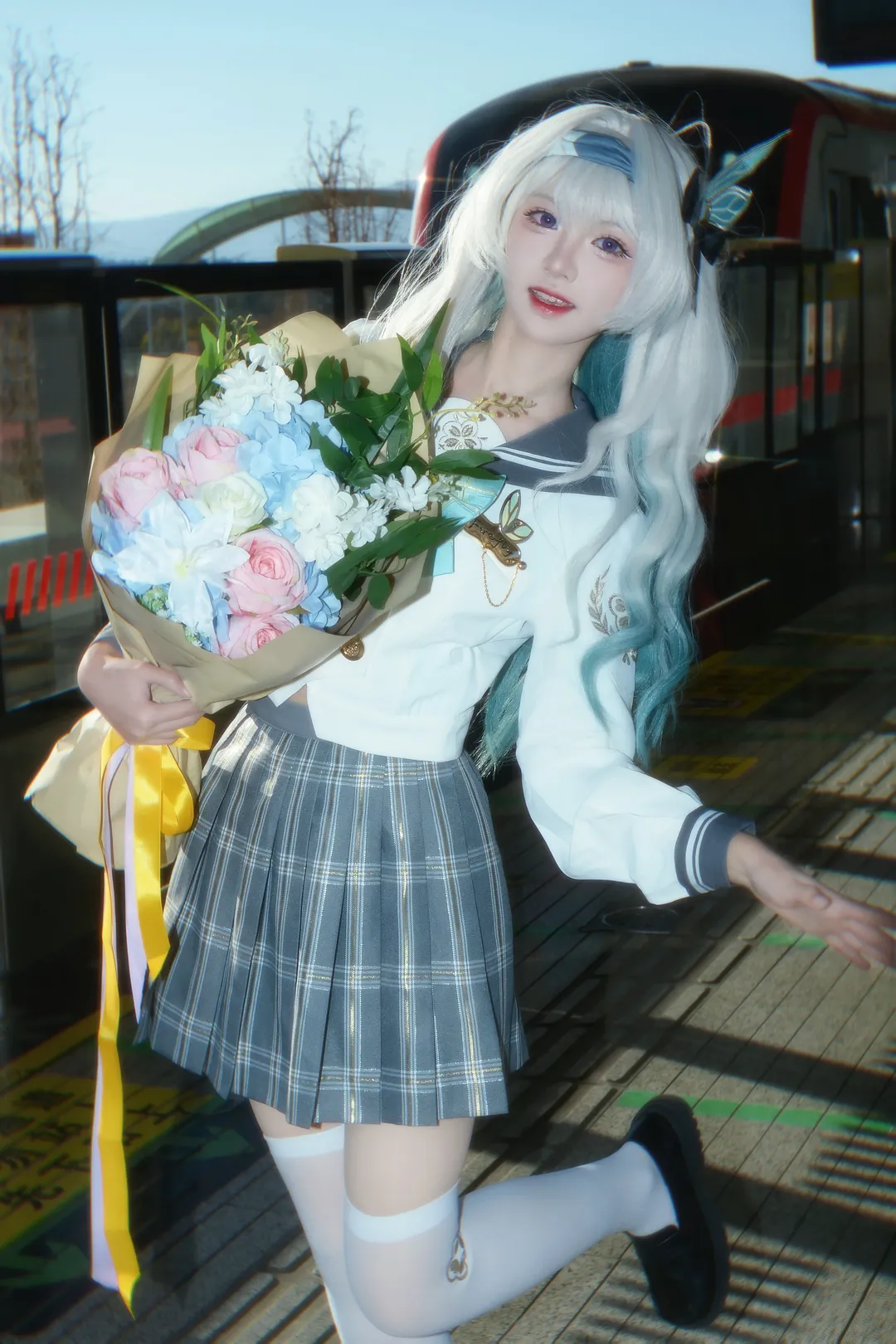 【流萤cos】崩坏星穹铁道，站台前的等待与心动瞬间