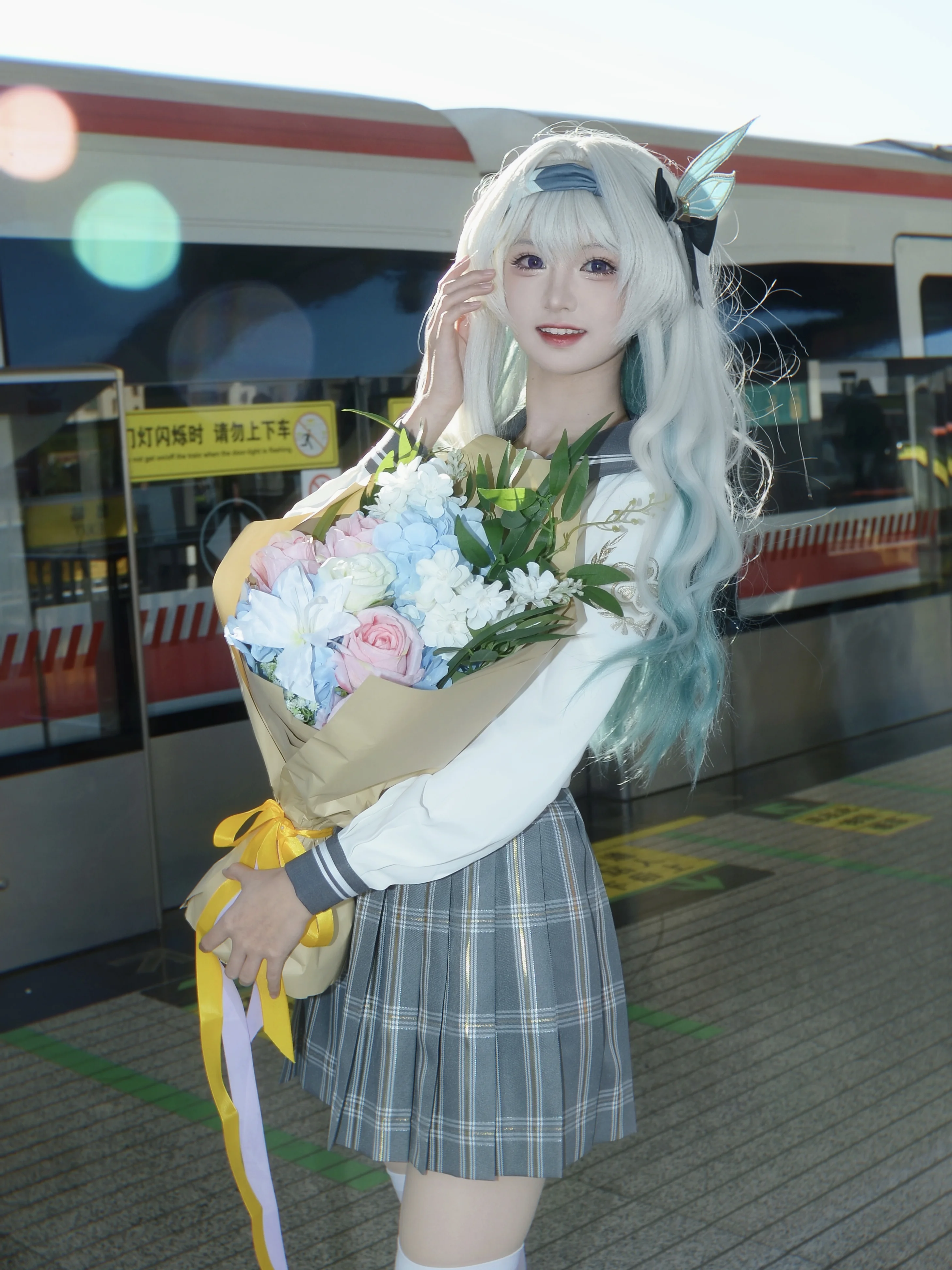 【流萤cos】地铁站台的阳光与日常 - 第 1 张