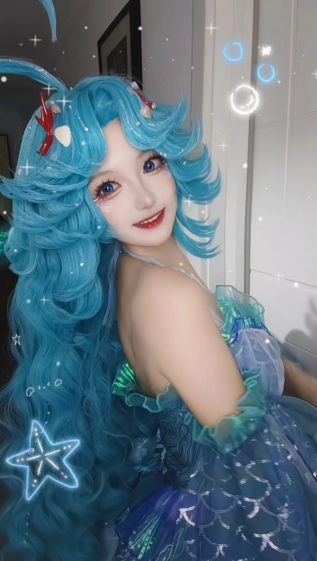 【朵莉亚cos】躲在水里最自在，这份清凉感谁懂