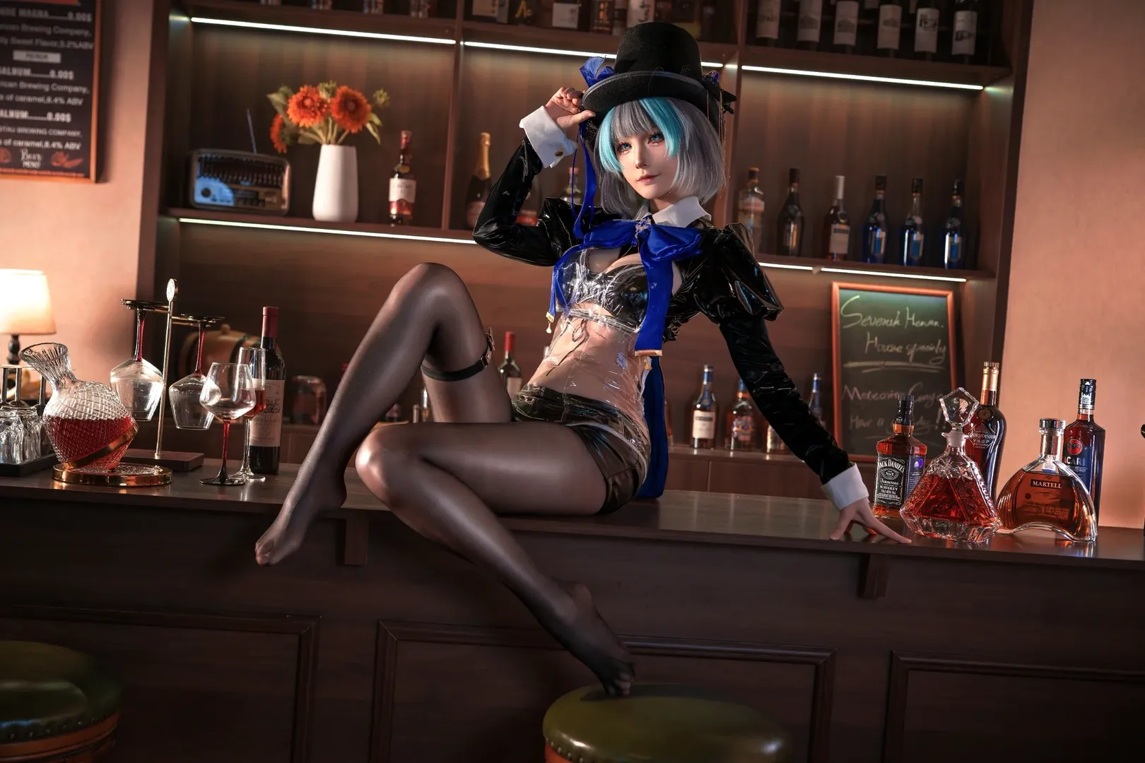 【柴郡cos】碧蓝航线里的魔术师，吧台前的光影游戏