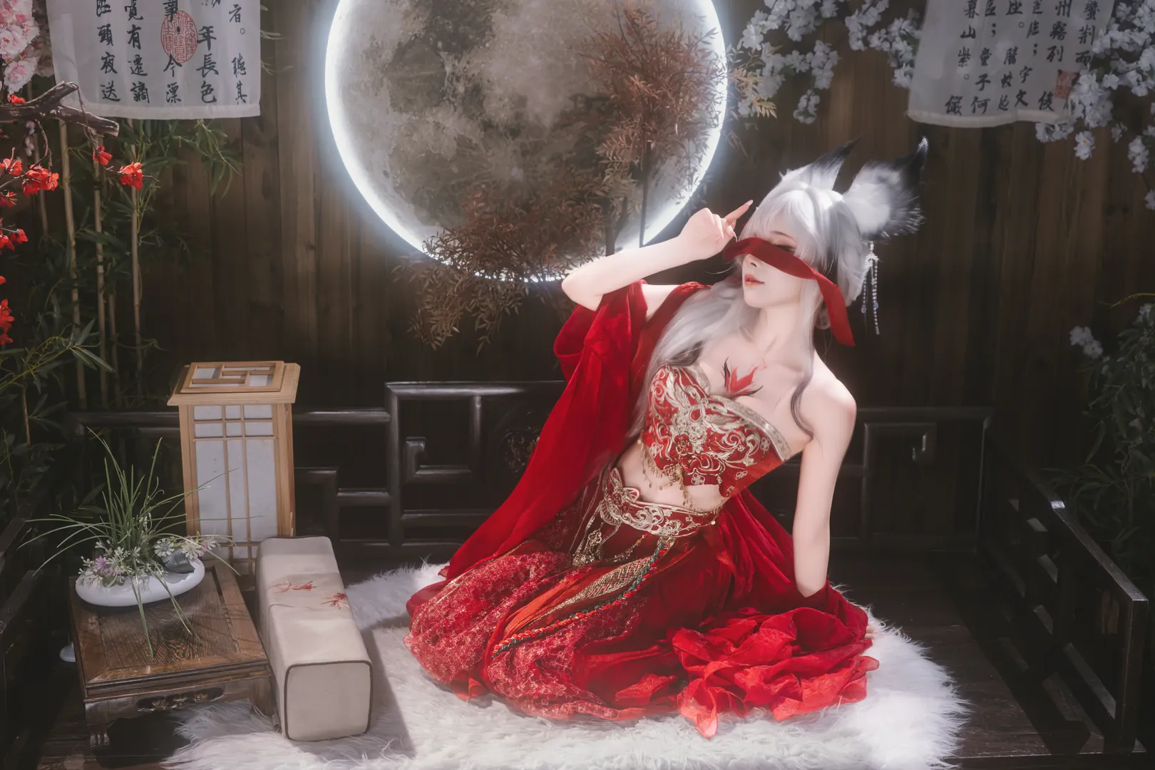 【心月狐cos】鸣潮私设，赤火与白狐的静谧月夜 - 第 3 张