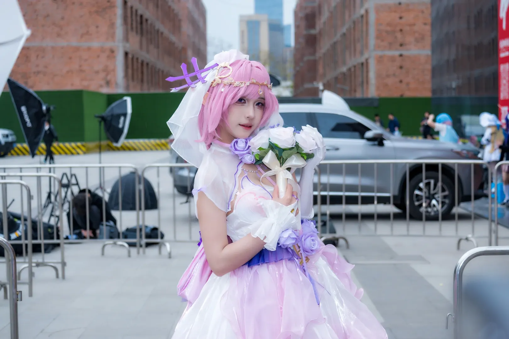 【愛莉希雅cos】崩壞三粉色婚紗造型分享 - 第 2 張