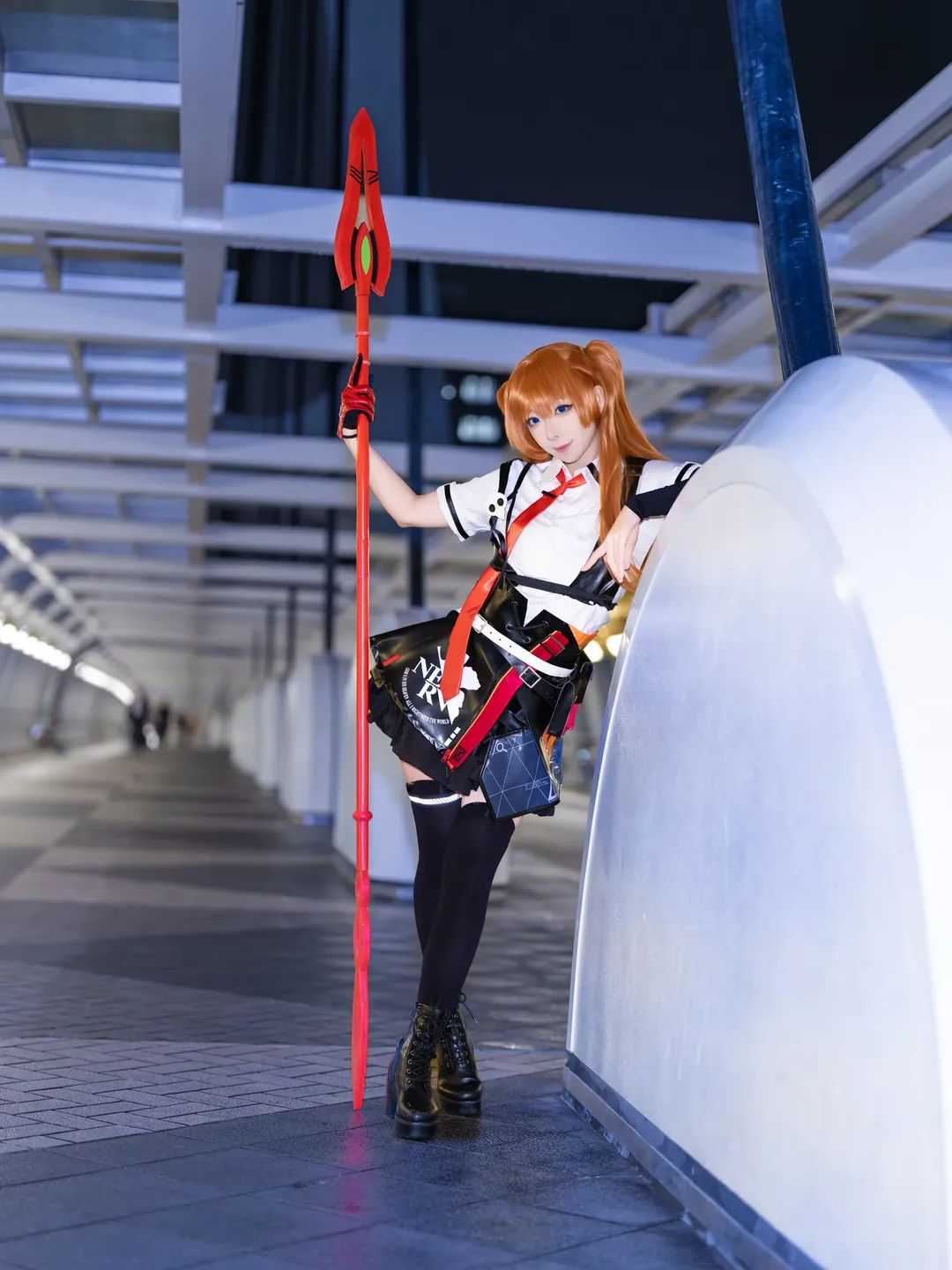 【明日香cos】新世纪福音战士台场夜拍，化身女武神 - 第 2 张