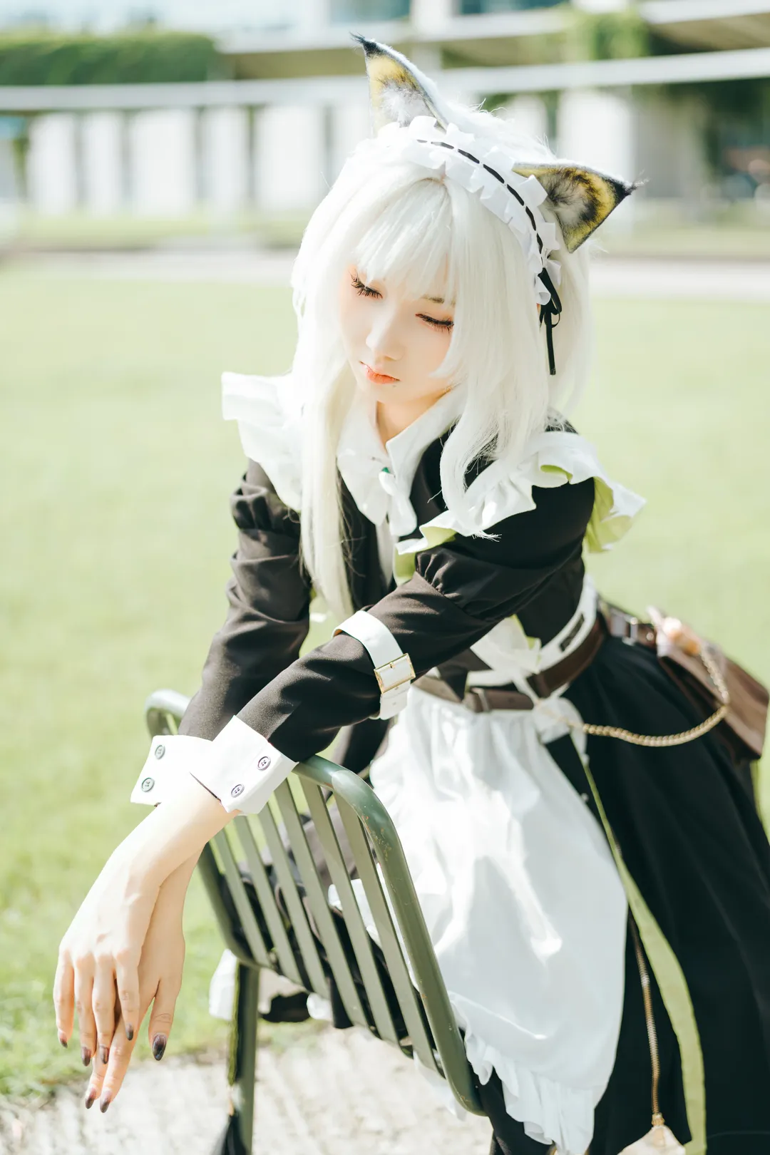 【凯尔希cos】旧时光里的绿荫与黑裙
