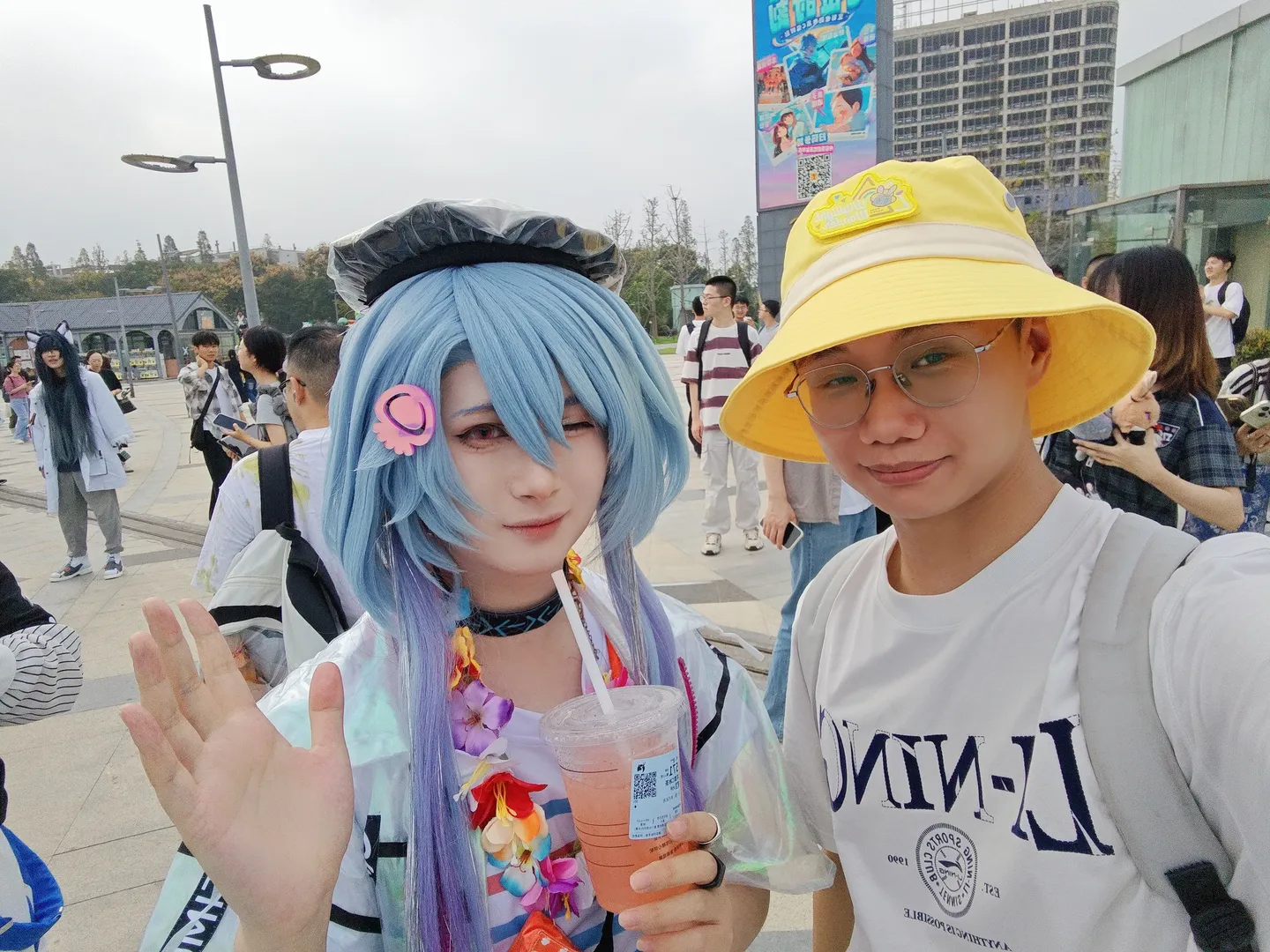 【黑角cos】明日方舟仙林金鹰巡展，排五个小时抽到六星 - 第 5 张