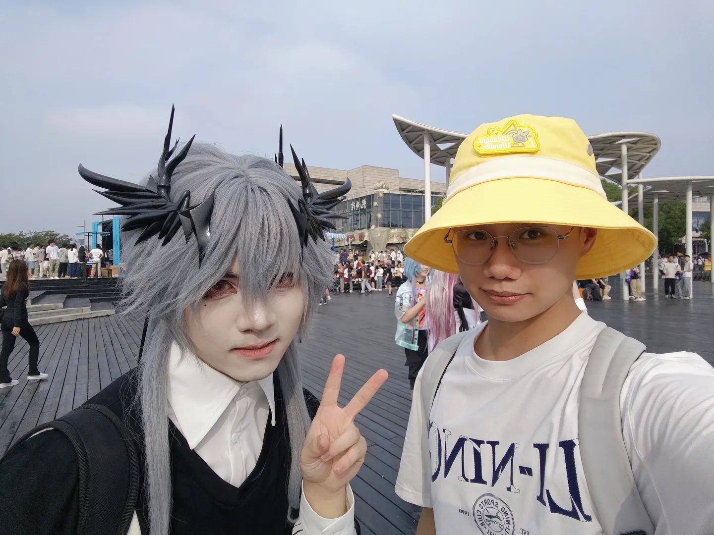 【黑角cos】明日方舟仙林金鹰巡展，排五个小时抽到六星 - 第 7 张