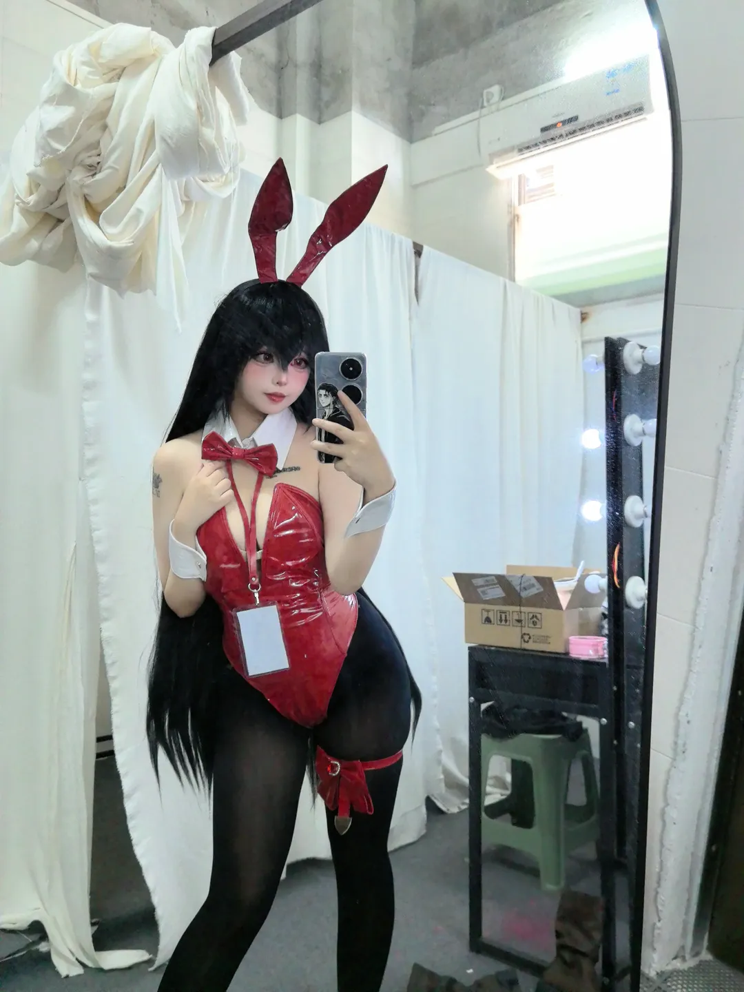 【大凤cos】碧蓝航线红色兔女郎的更衣室随拍记录