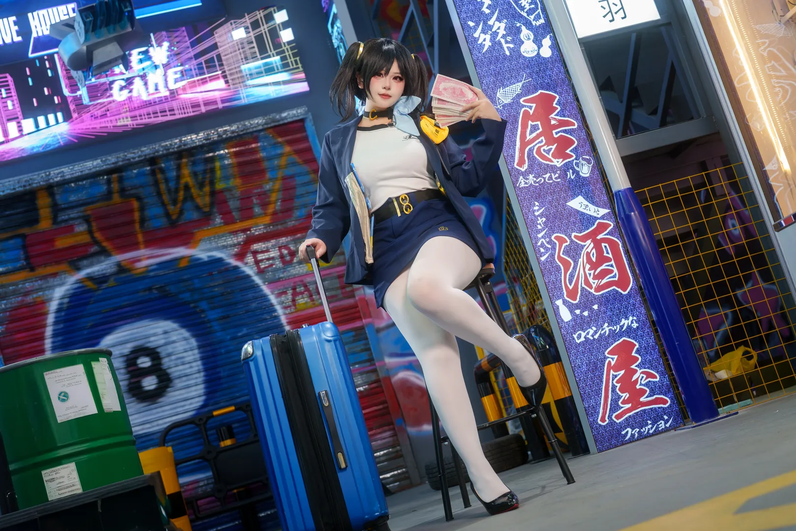 【索拉cos】胜利女神nikke街头手提箱造型分享 - 第 4 张