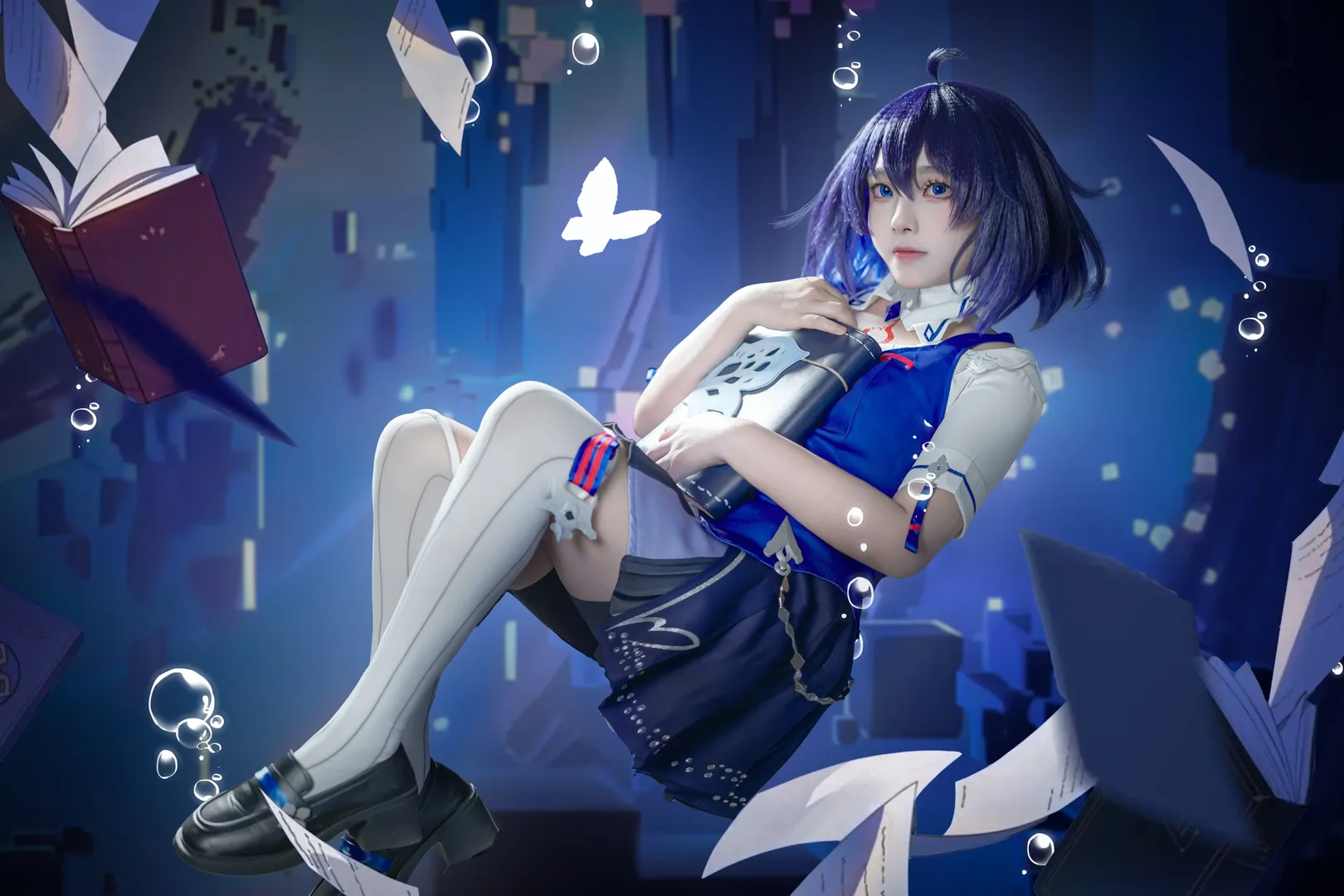【希儿cos】崩坏三绀海之忆套装全动作解析 - 第 6 张