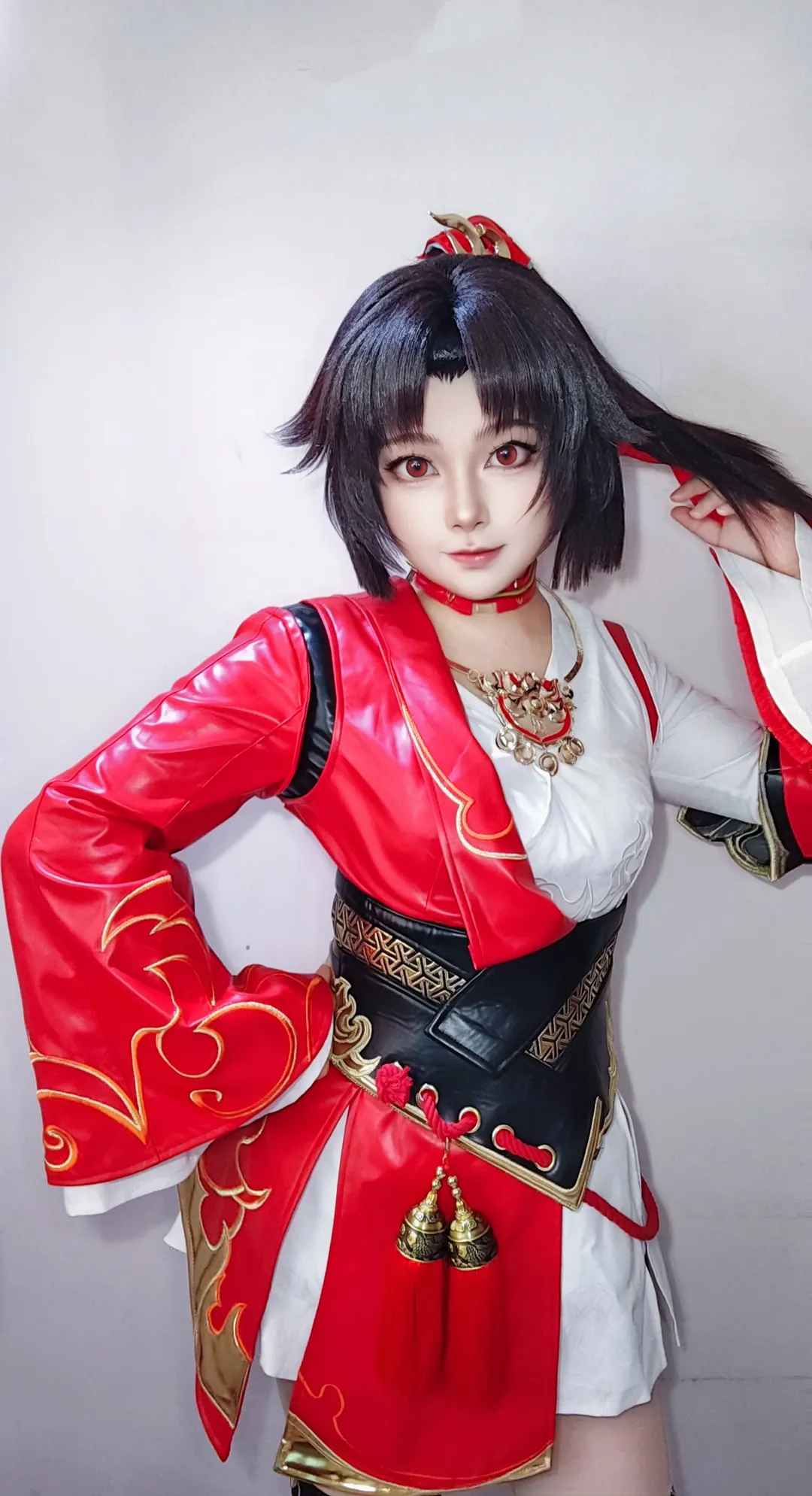 【ユンエイ コスプレ】『オナー・オブ・キングス』に咲く紅衣の女侠風スタイル - 4 枚目