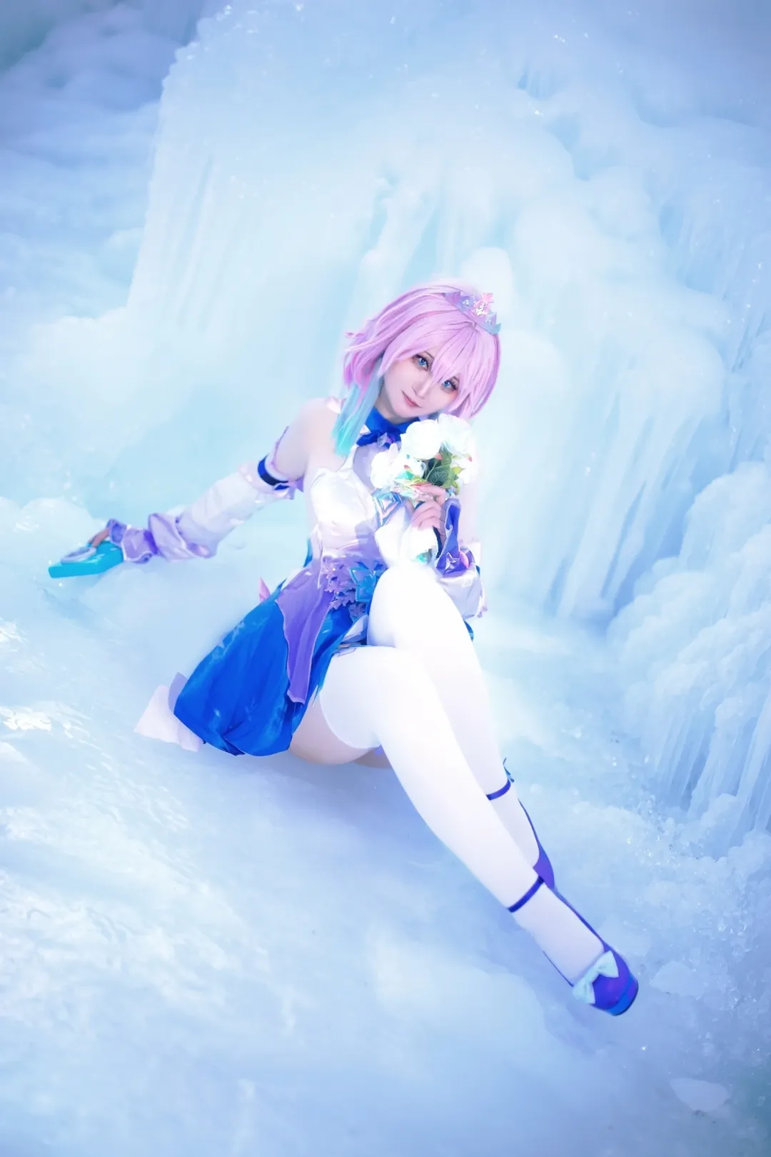 【March 7th cosplay】The Blue & Pink Girl in the Ice Cave, True to Form as a Genius! - Image 1