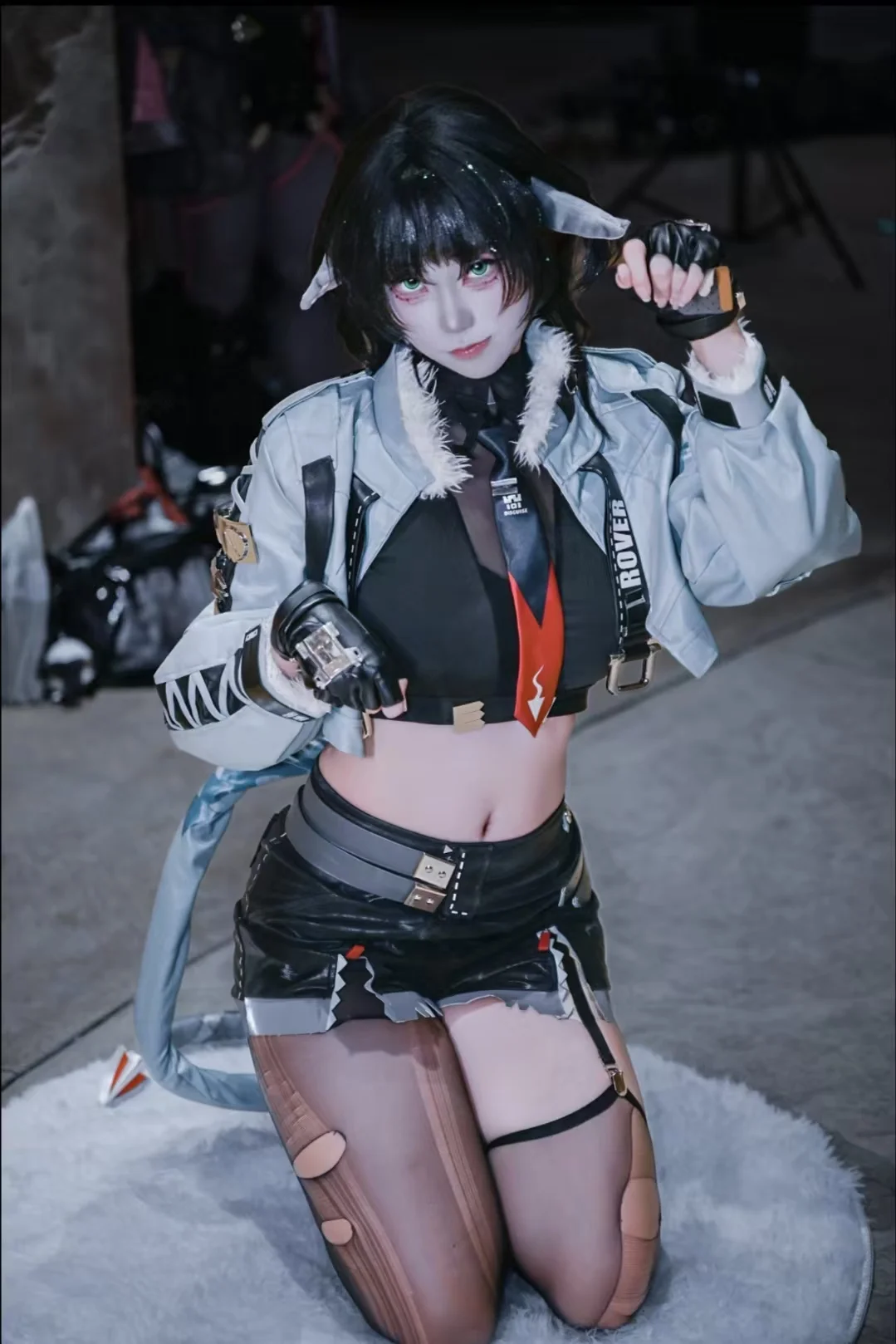 【简杜cos】绝区零的机能废土风，工业废墟里的冷艳猎人 - 第 2 张