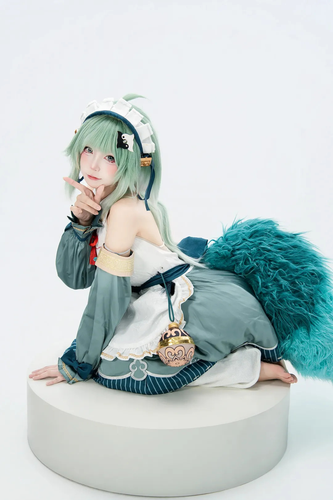 【フォフォ コスプレ】白ホリの中の可愛い狐人、崩壊：スターレイルの躍動感あふれる瞬間 - 1 枚目