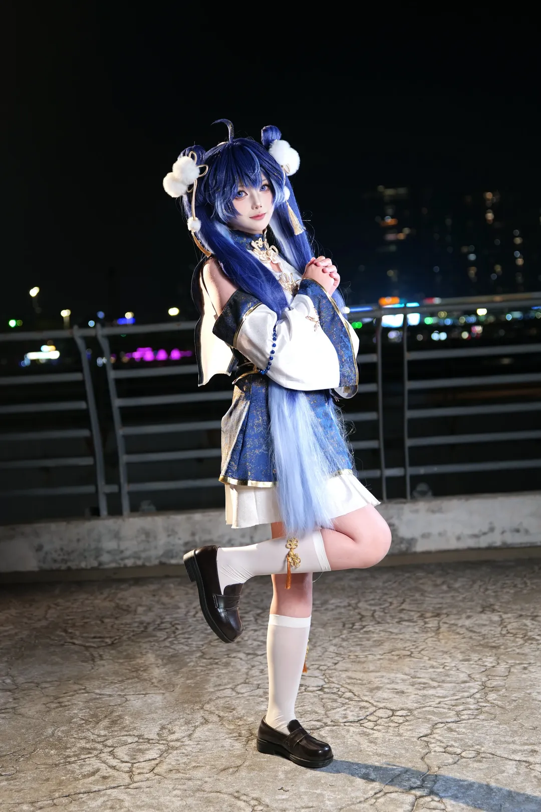 【尤諾cos】鳴潮夜色下的邀約與都市燈火 - 第 2 張