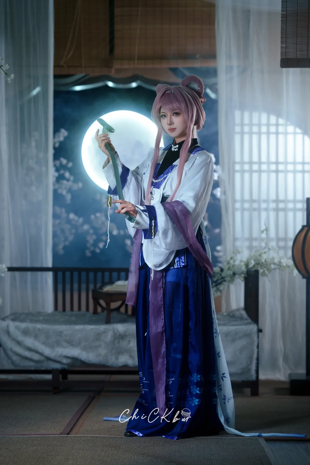 【林雨霞コスプレ】月下の雰囲気漂う『アークナイツ』「列瑶台」スキン中国風写真撮影記録 - 1 枚目