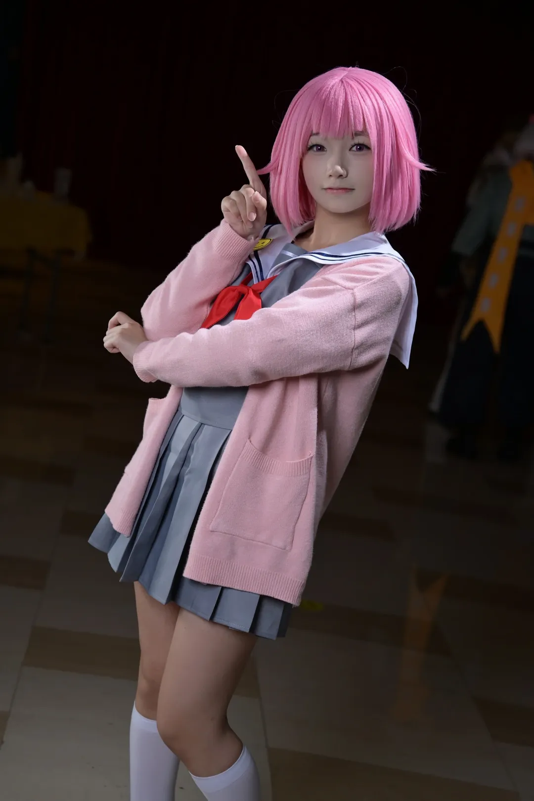【凤笑梦cos】在世界计划的漫展现场，还原那份元气感 - 第 2 张