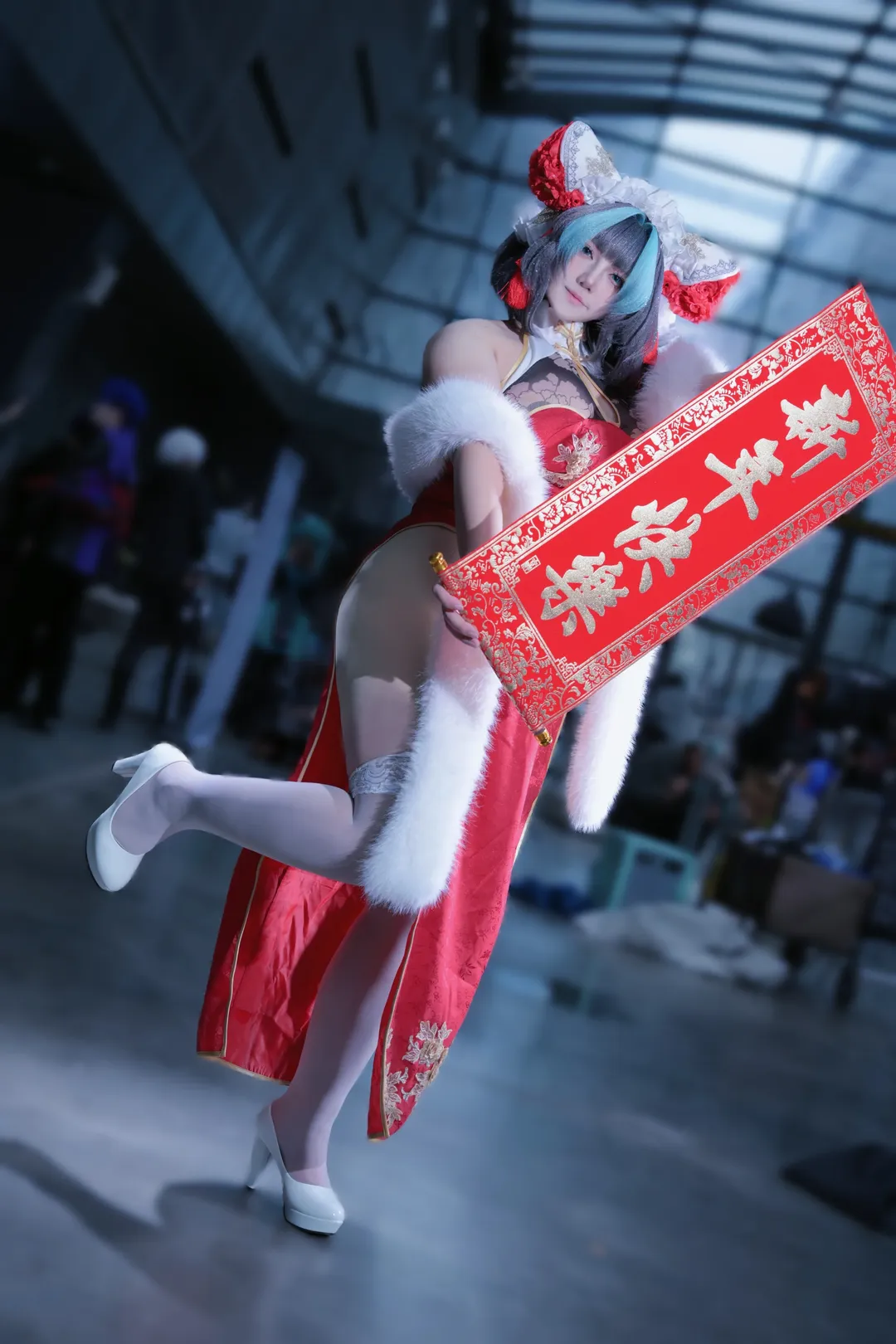 【柴郡cos】碧蓝航线的皇家重巡，新年旗袍的漫展场照 - 第 2 张