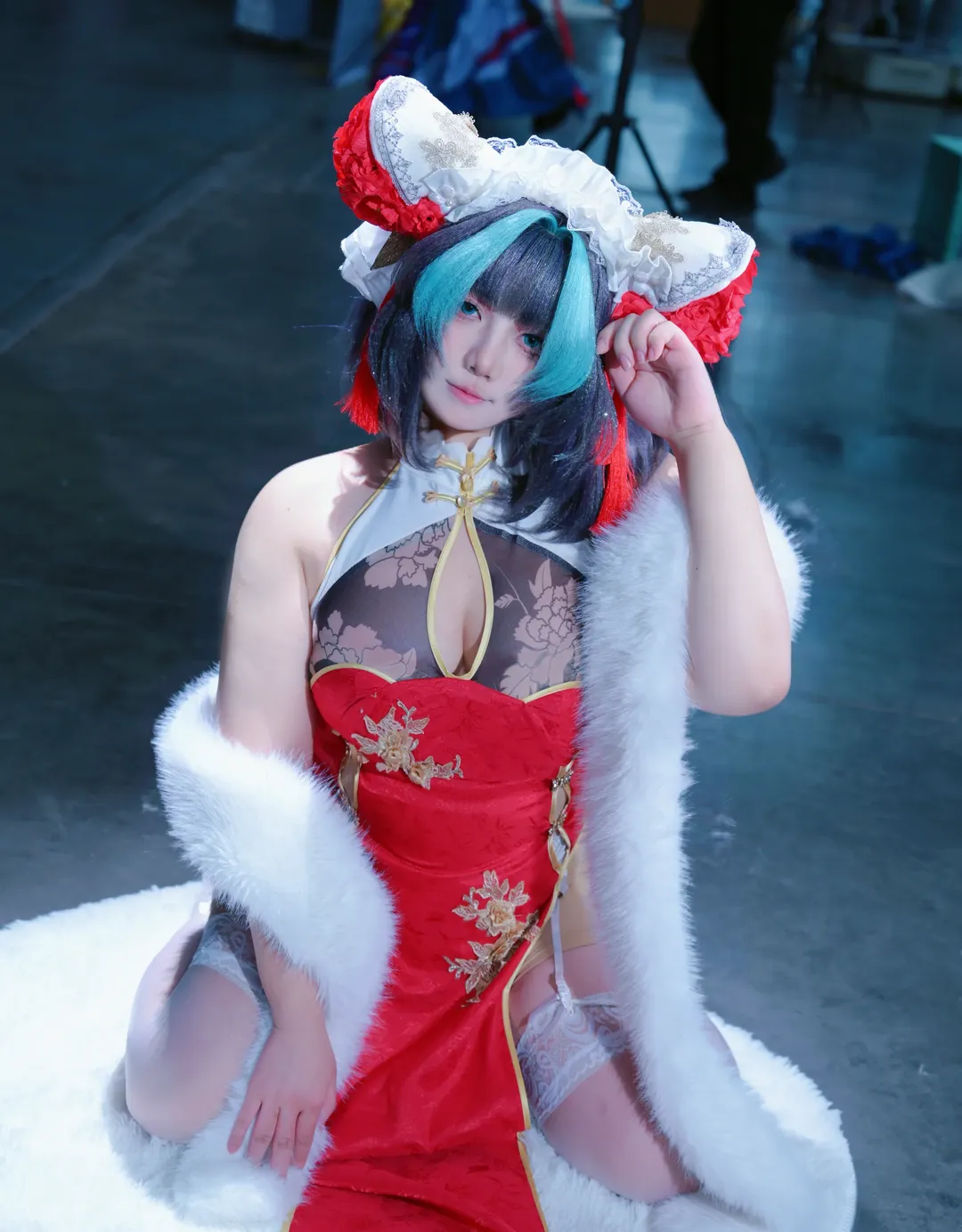 【柴郡cos】碧蓝航线的皇家重巡，新年旗袍的漫展场照 - 第 6 张