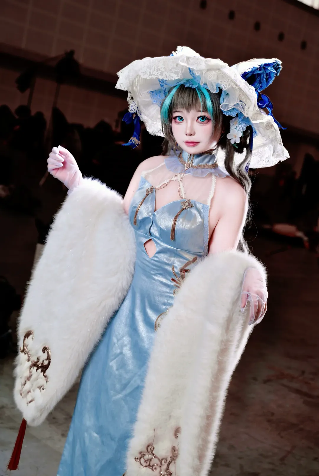 【柴郡cos】碧蓝航线的皇家重巡，冰蓝魅影现身漫展 - 第 1 张