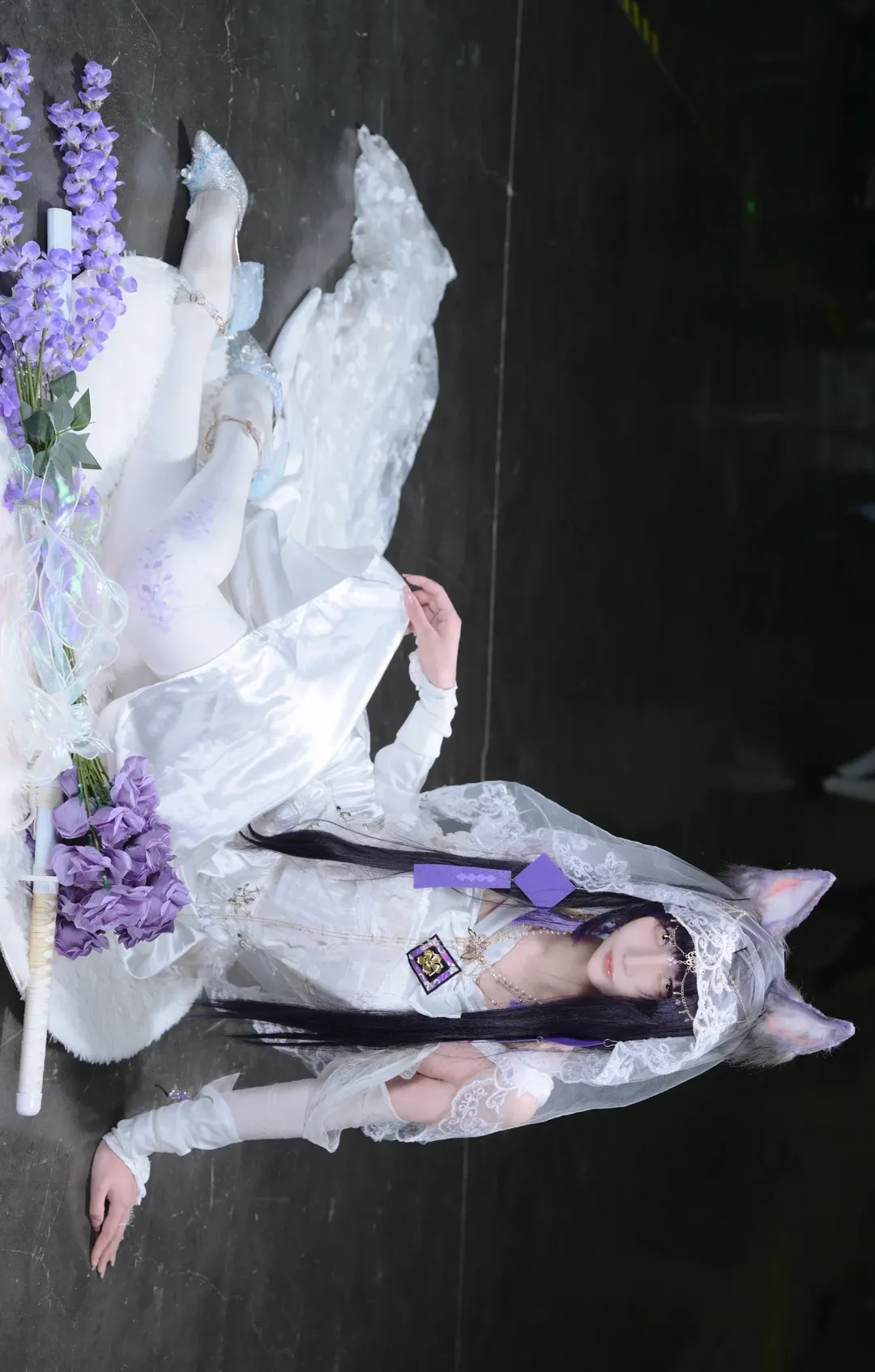 [Musashi cosplay] White Veil and Purple Flowers: Yamato-Class Sakura Empire Bridal cosplay Styling in Azur Lane - Image 1