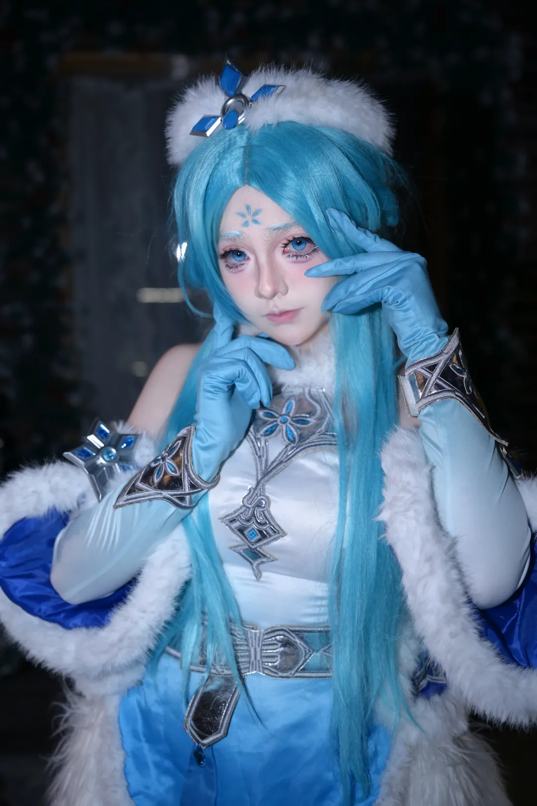 【王昭君cos】王者荣耀本命英雄，冬雪中的冰雪之力 - 第 4 张