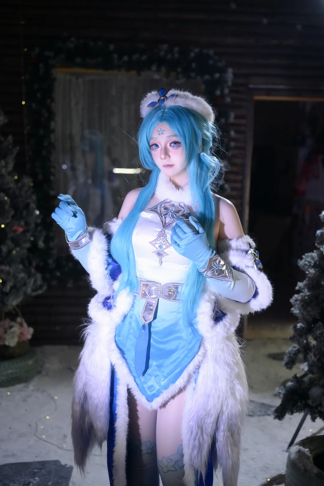 【王昭君cos】王者荣耀本命英雄，冬雪中的冰雪之力 - 第 8 张