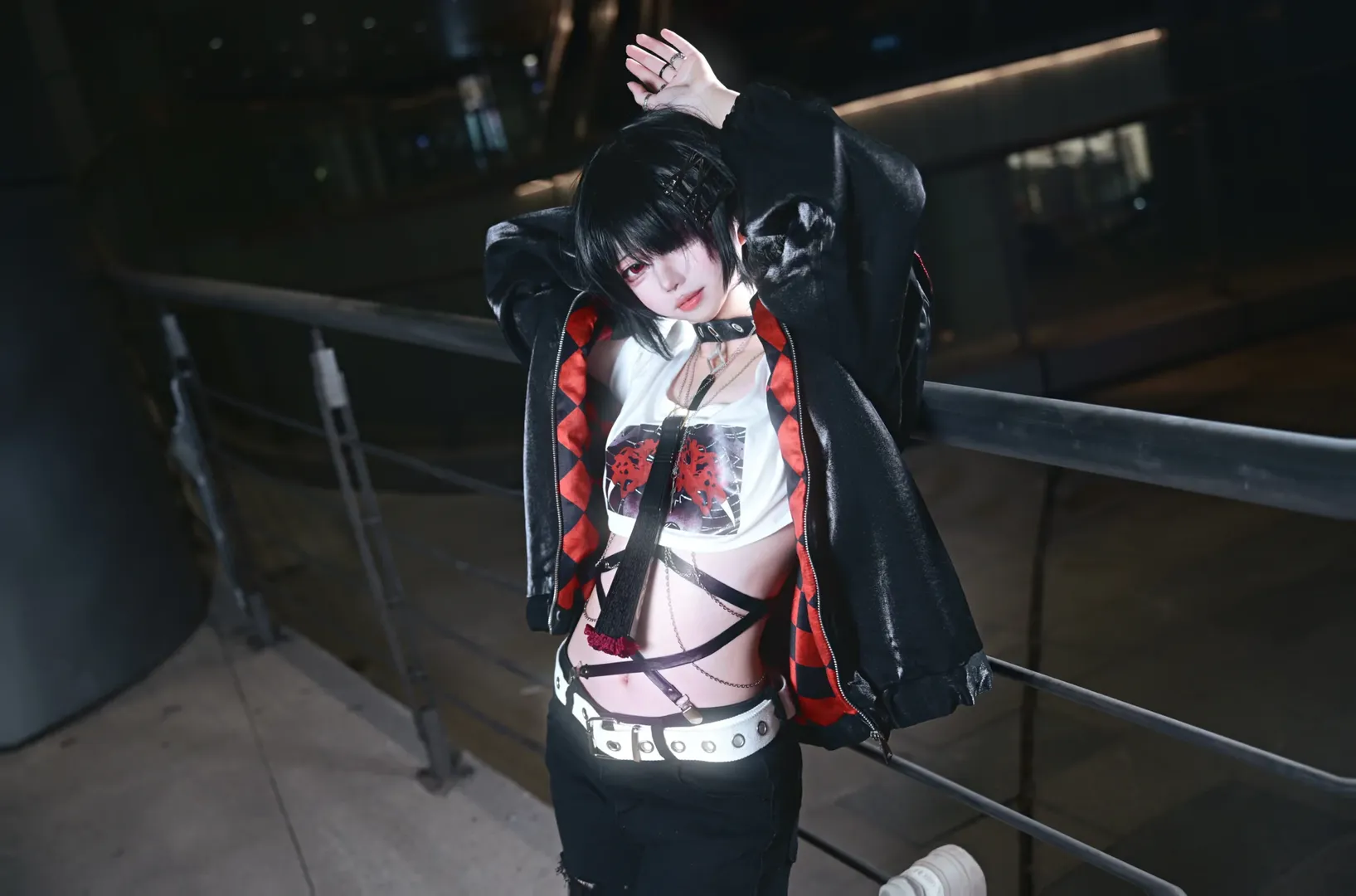 Mesugaki Signature Strappy Outfit Under the Night Sky - Image 4